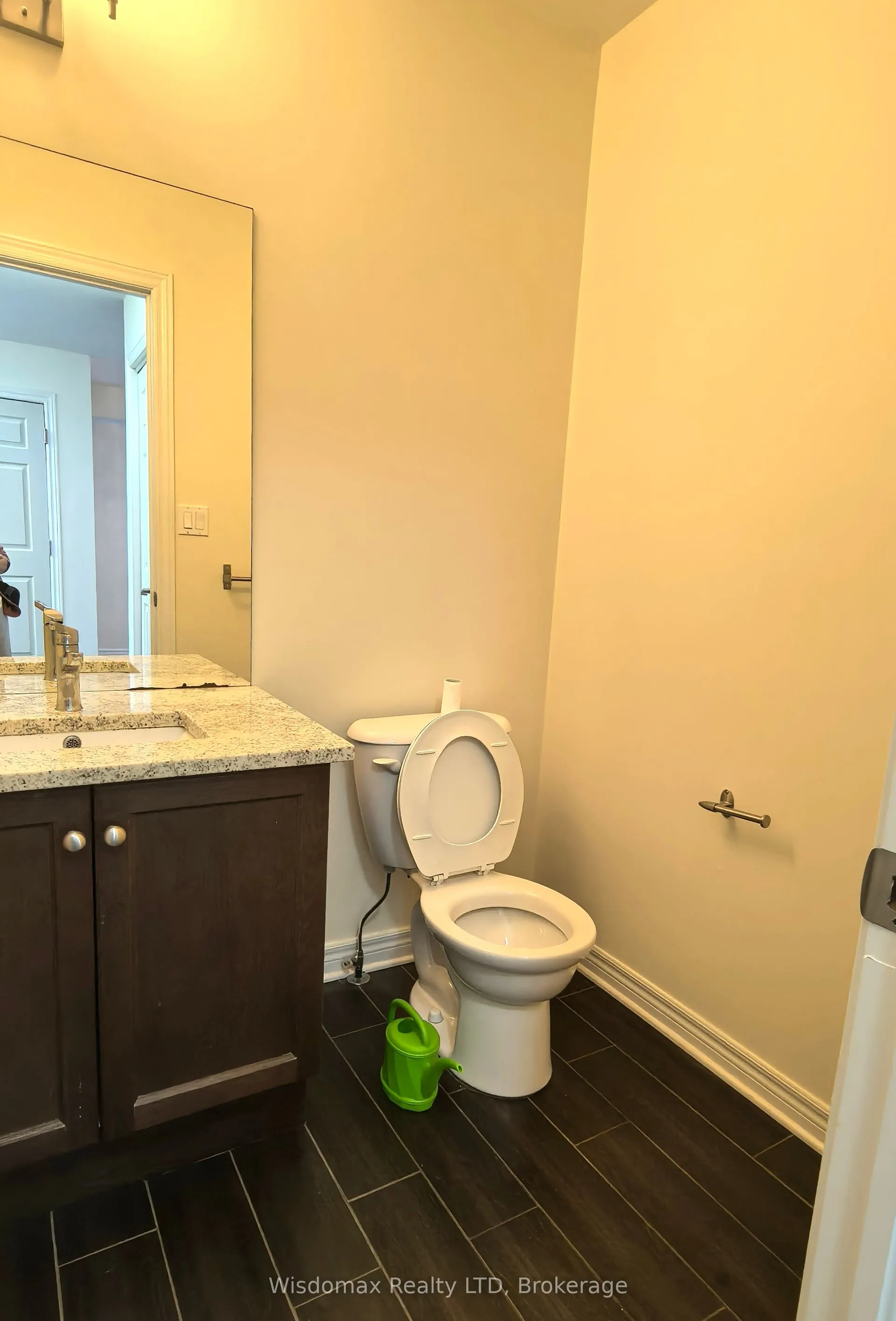 8429 KELSEY Crescent, #Upper unit