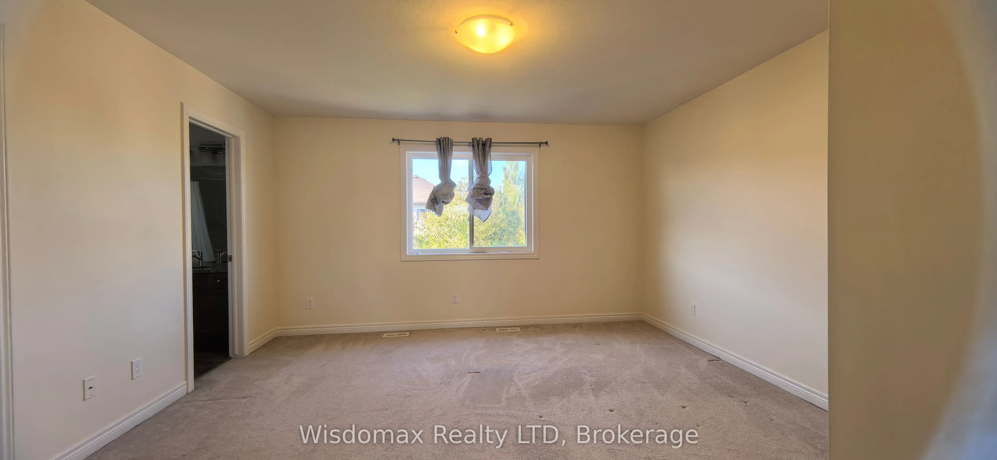 8429 KELSEY Crescent, #Upper unit