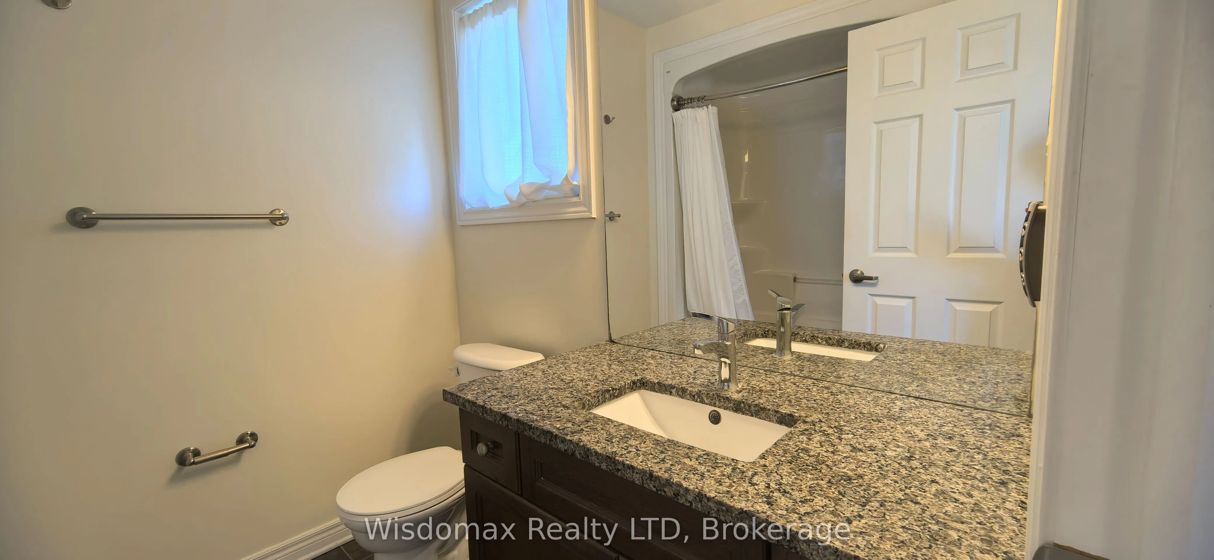 8429 KELSEY Crescent, #Upper unit