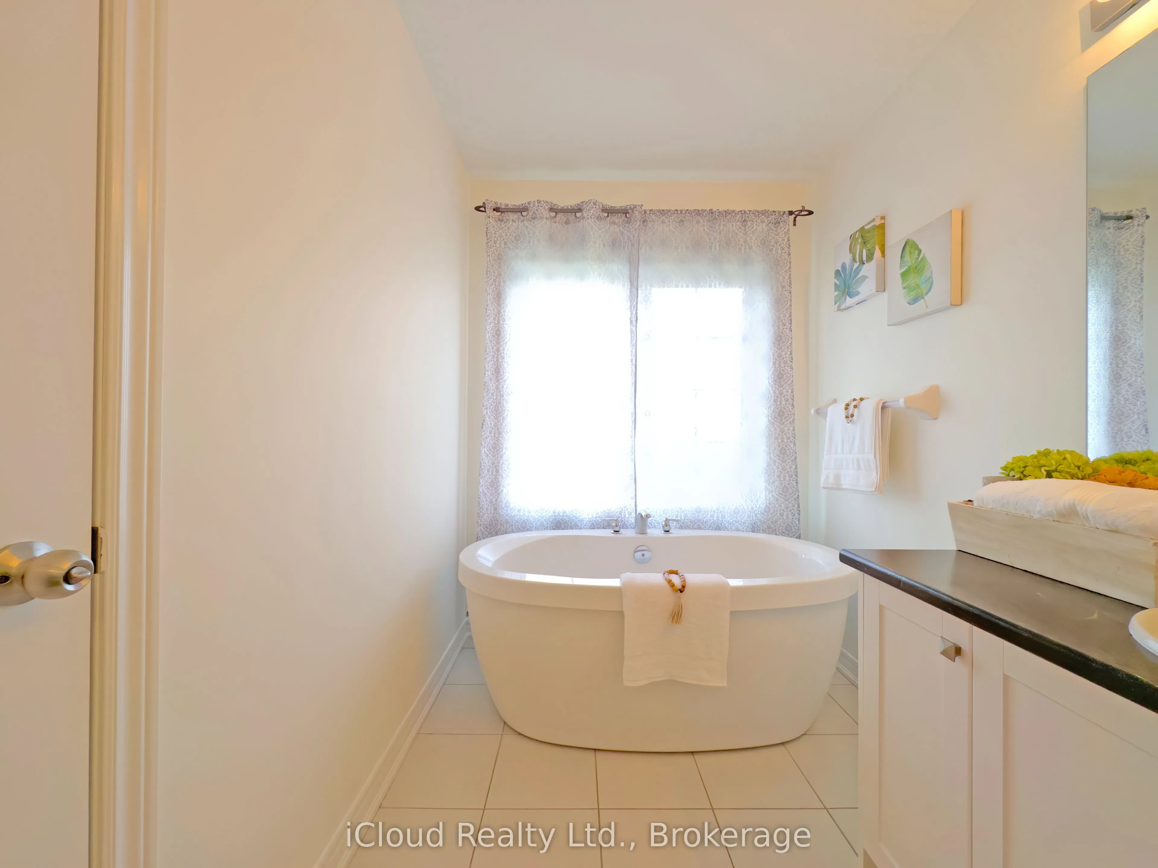 548 Red Elm Drive