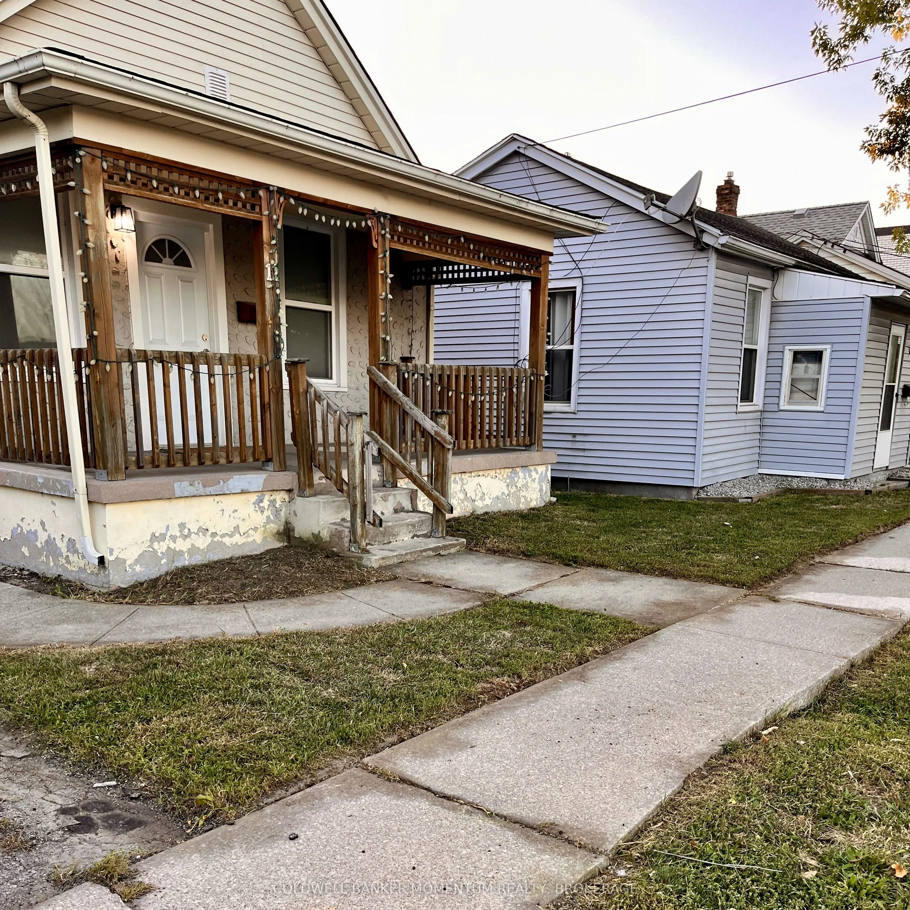 11 Greenlaw Place