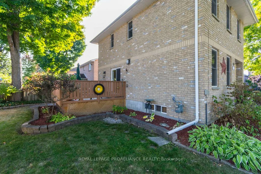 1 Simmons Court