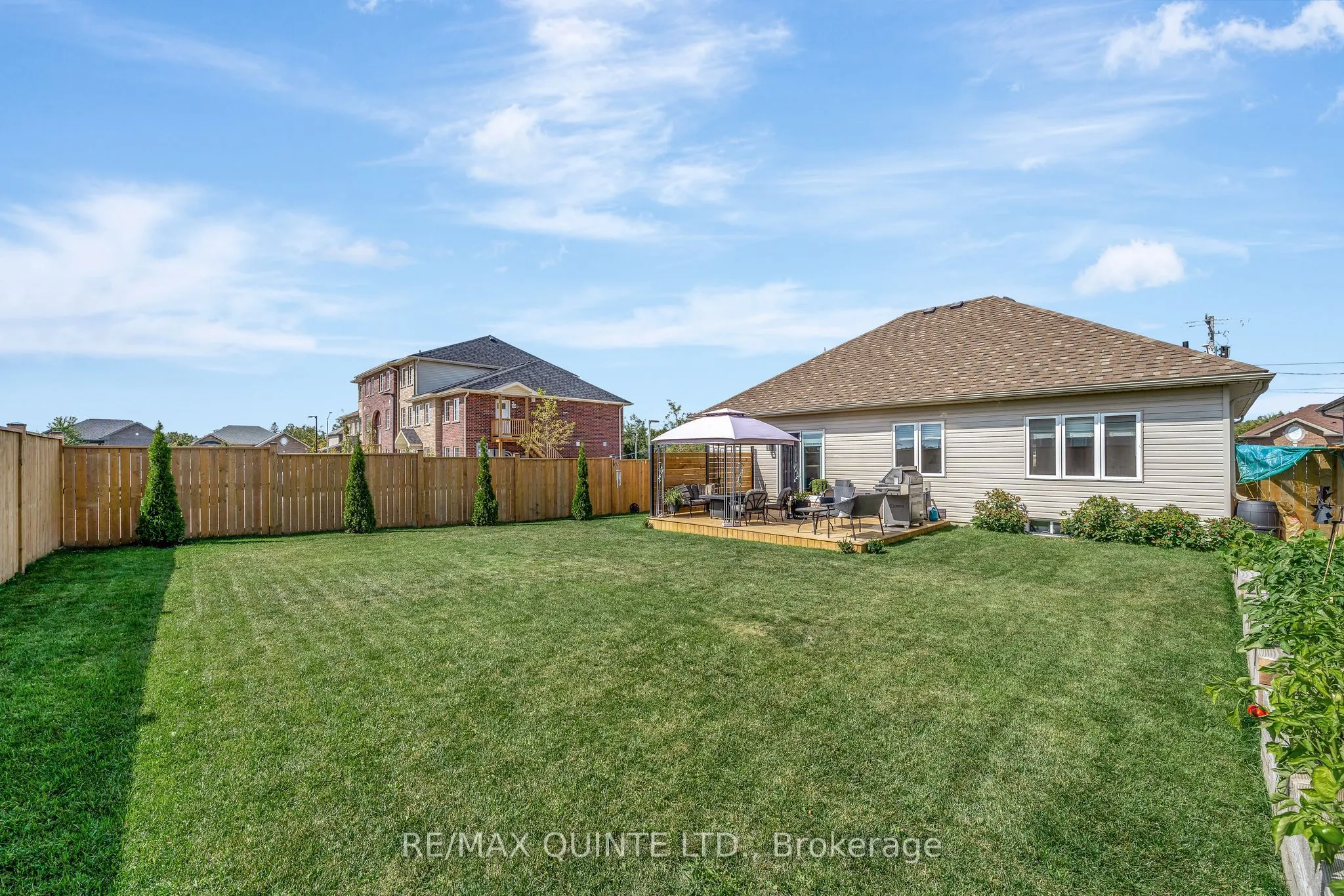32 Maple Avenue