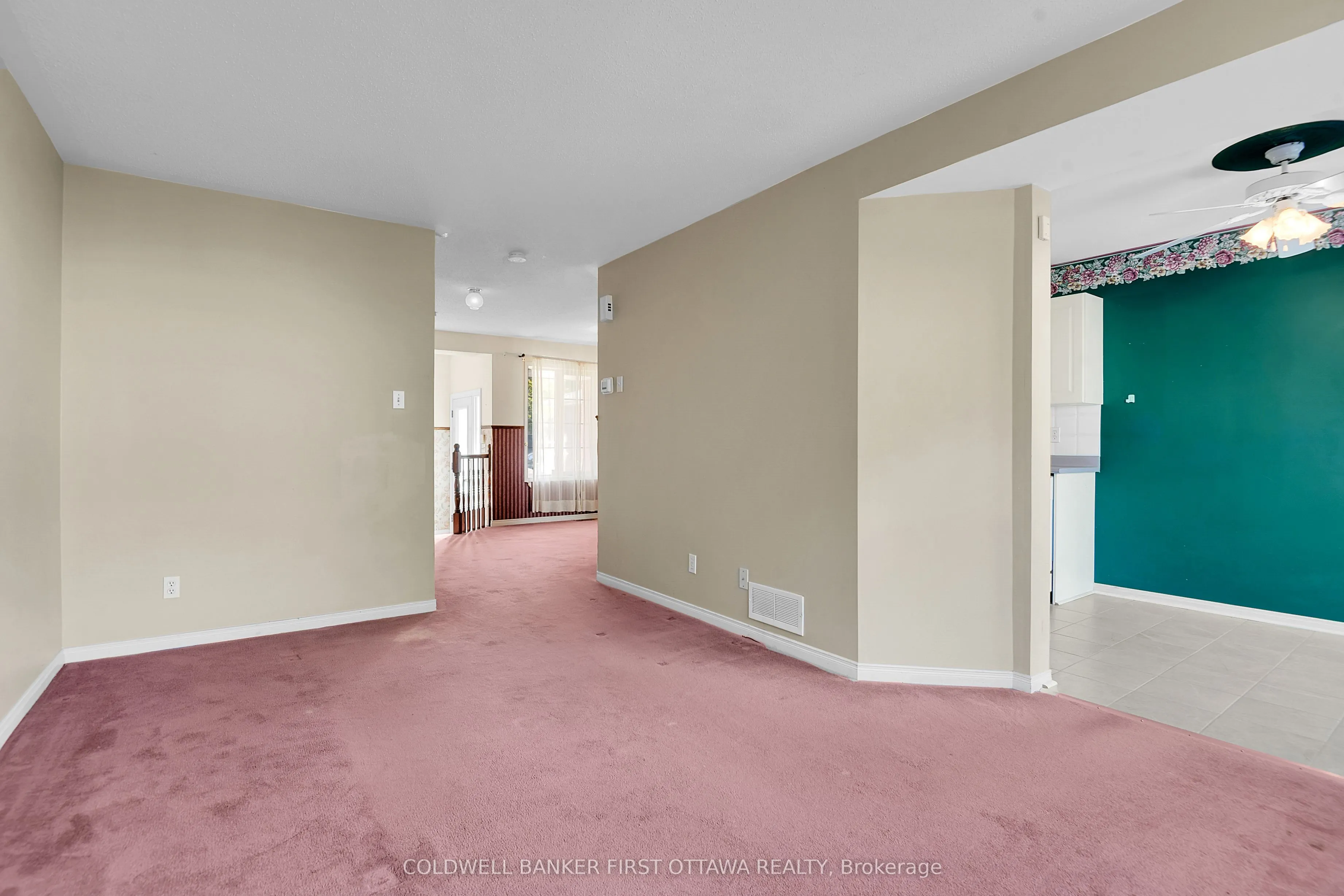 16 Angus Drive