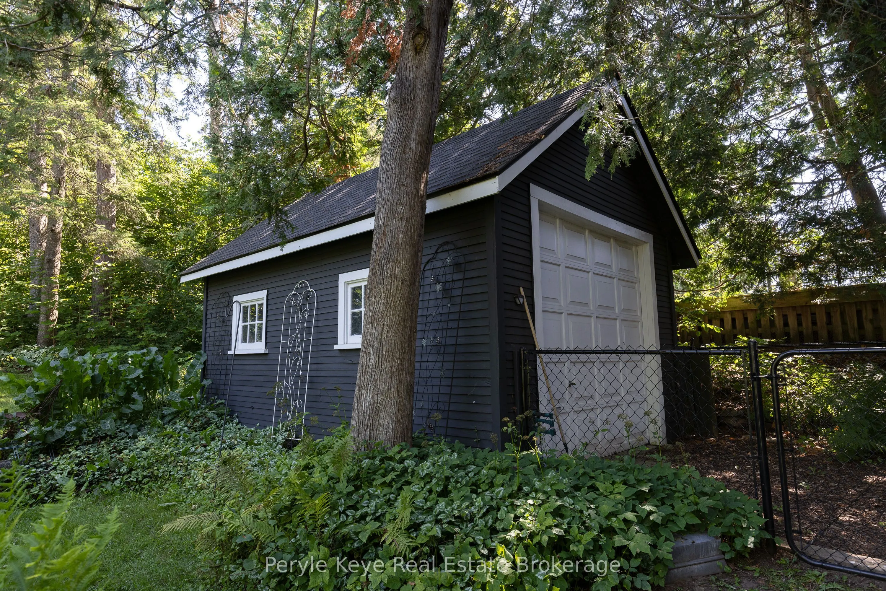 96 Ontario Street