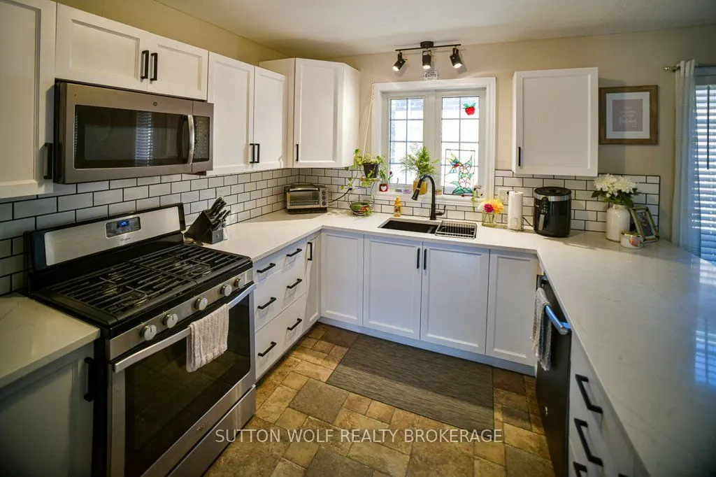 22 Pittao Place