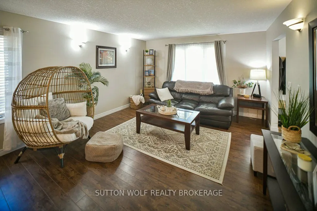 22 Pittao Place