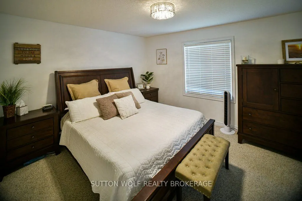 22 Pittao Place