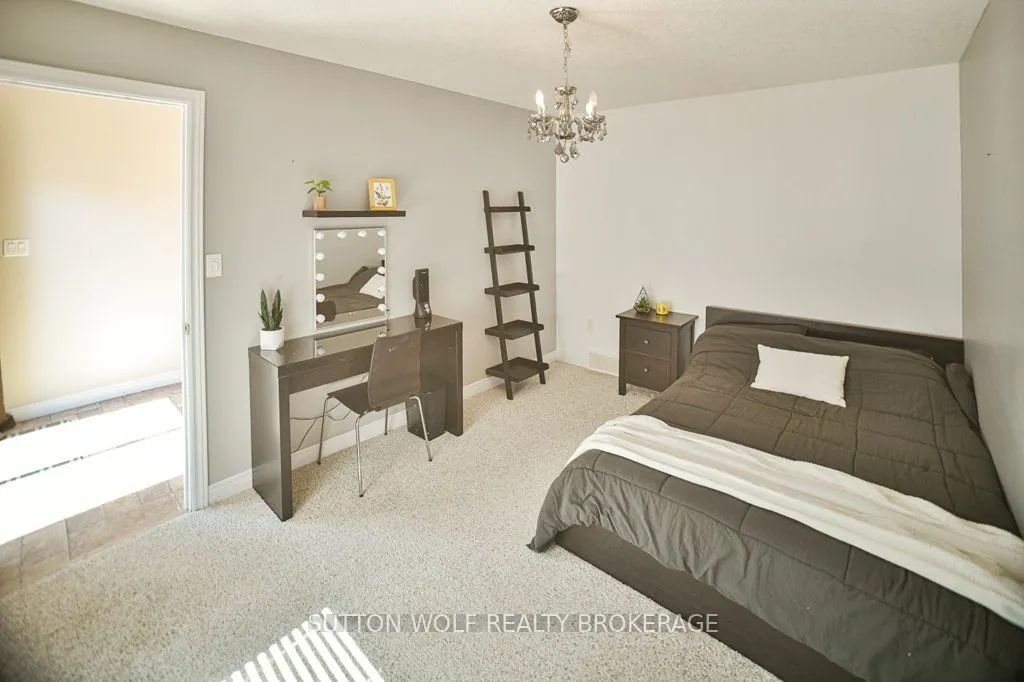 22 Pittao Place