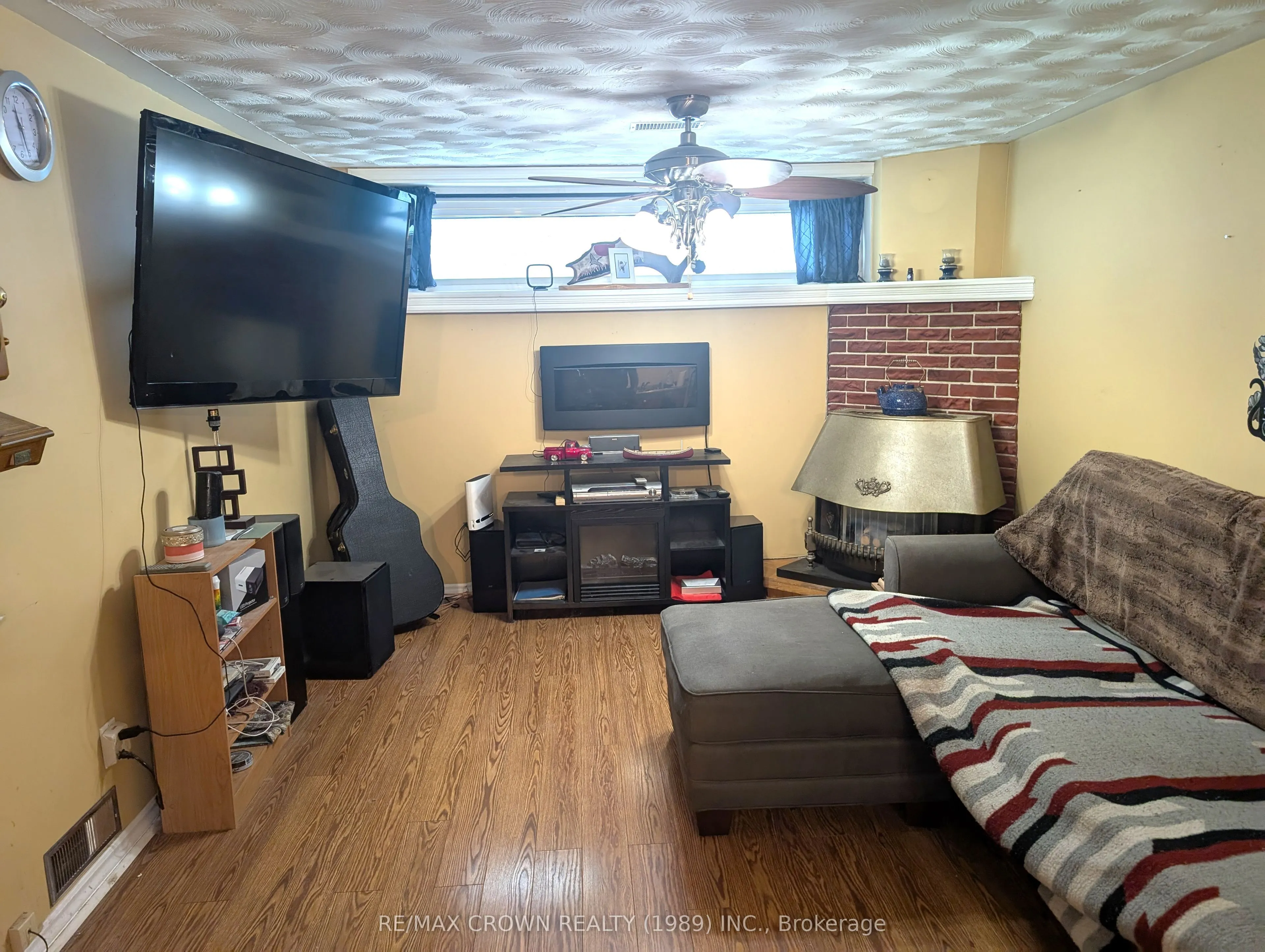 526 Wallace Road
