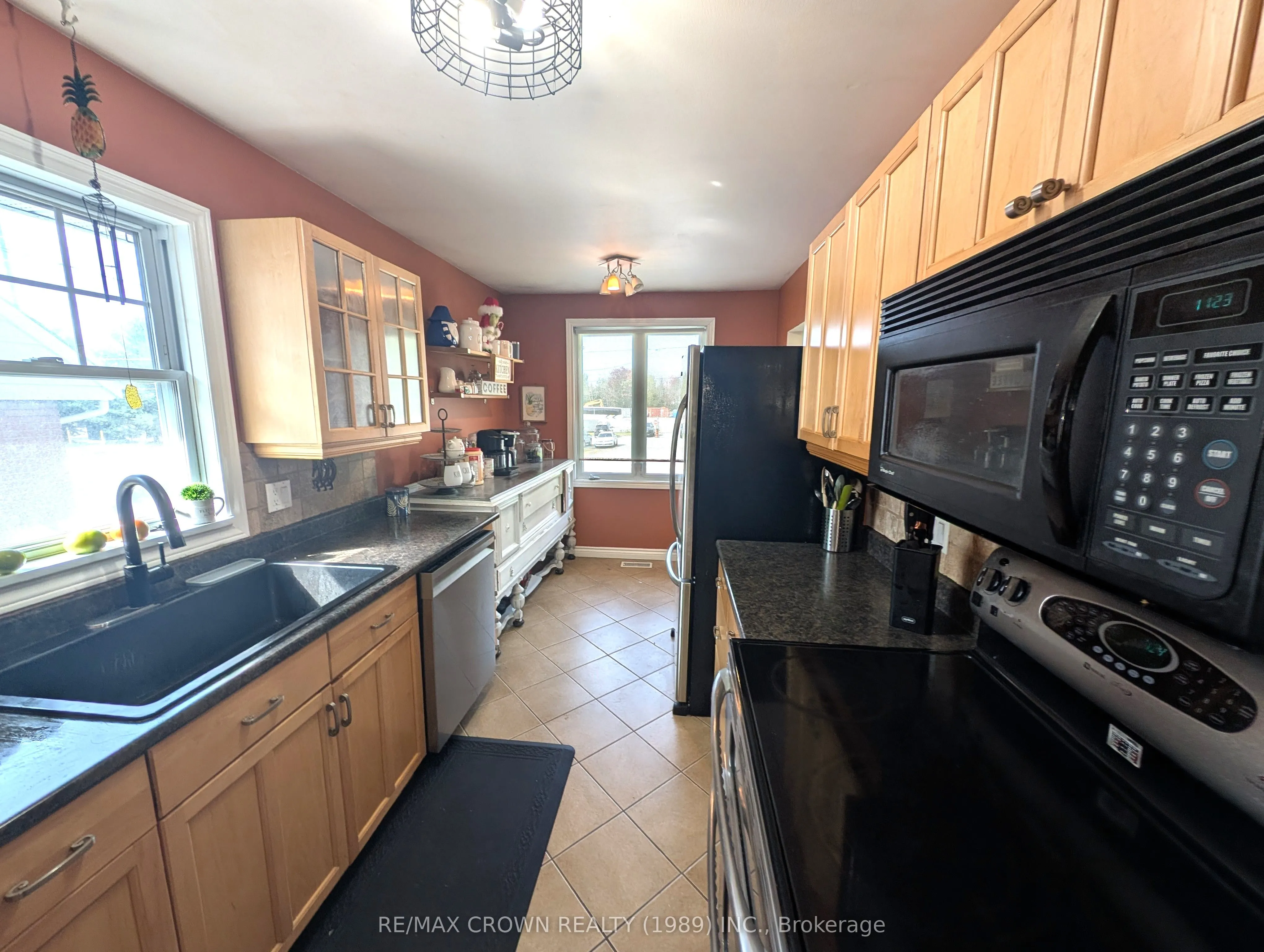 526 Wallace Road