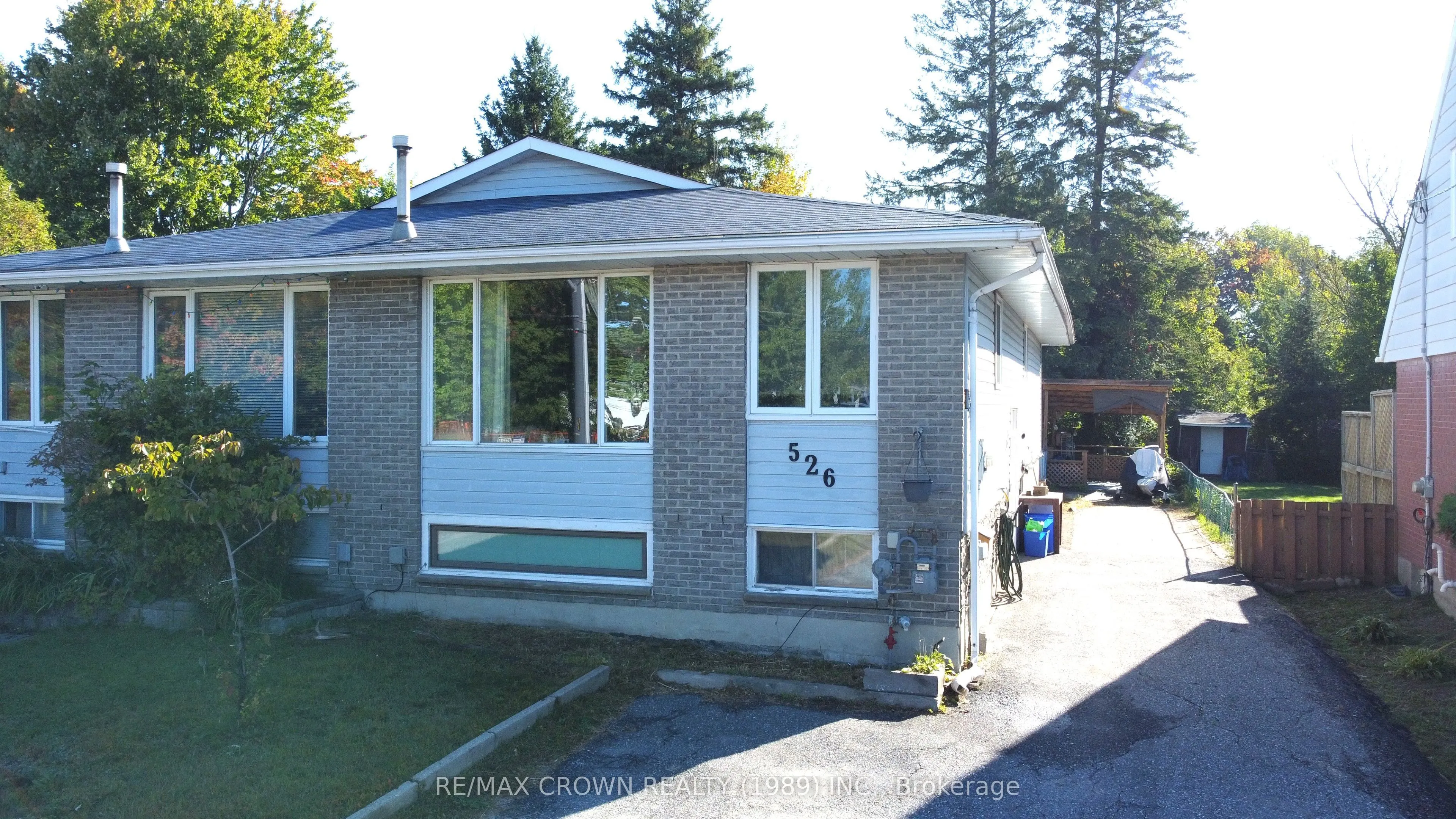 526 Wallace Road