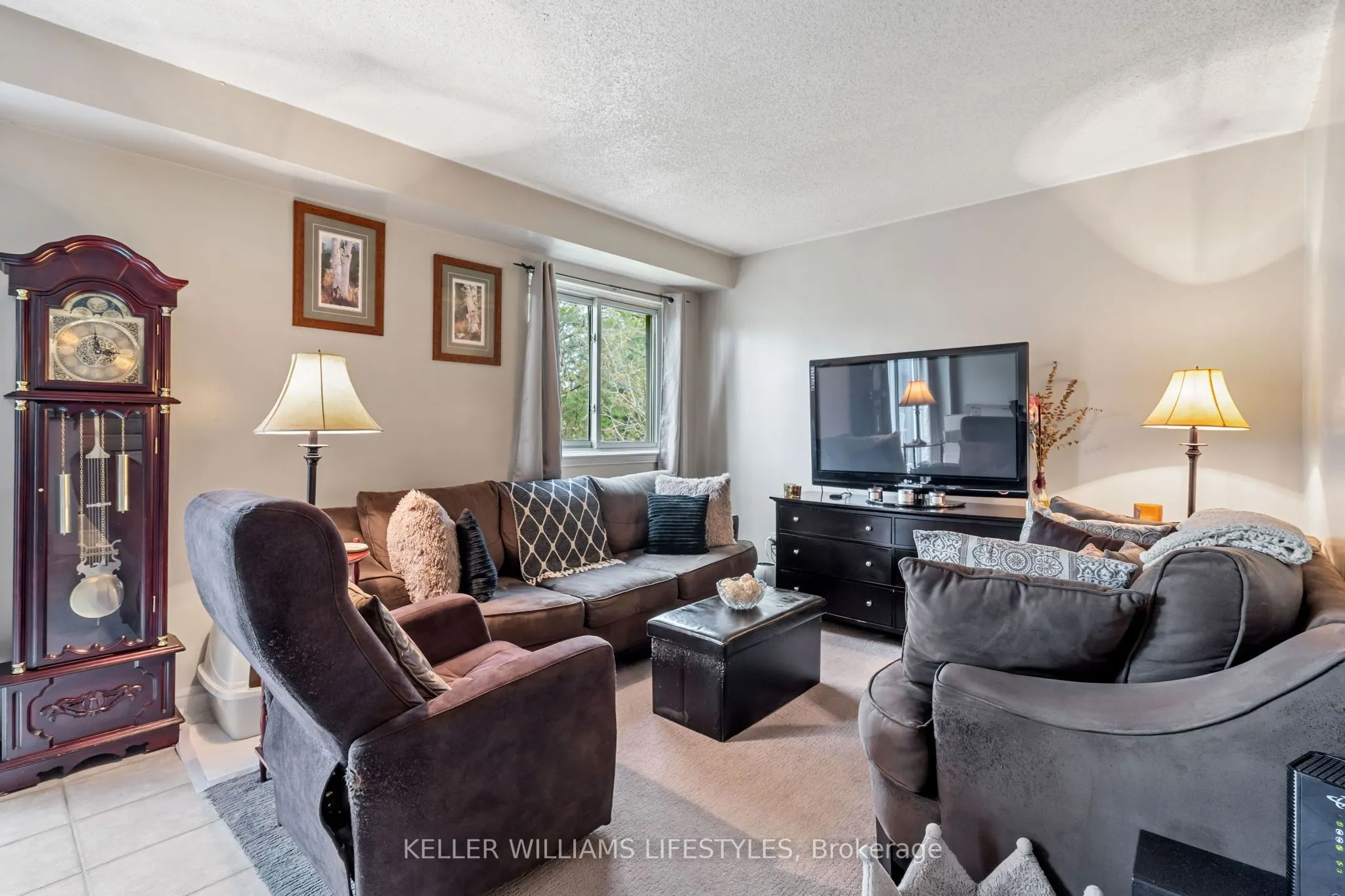 971 Adelaide Street S, #40