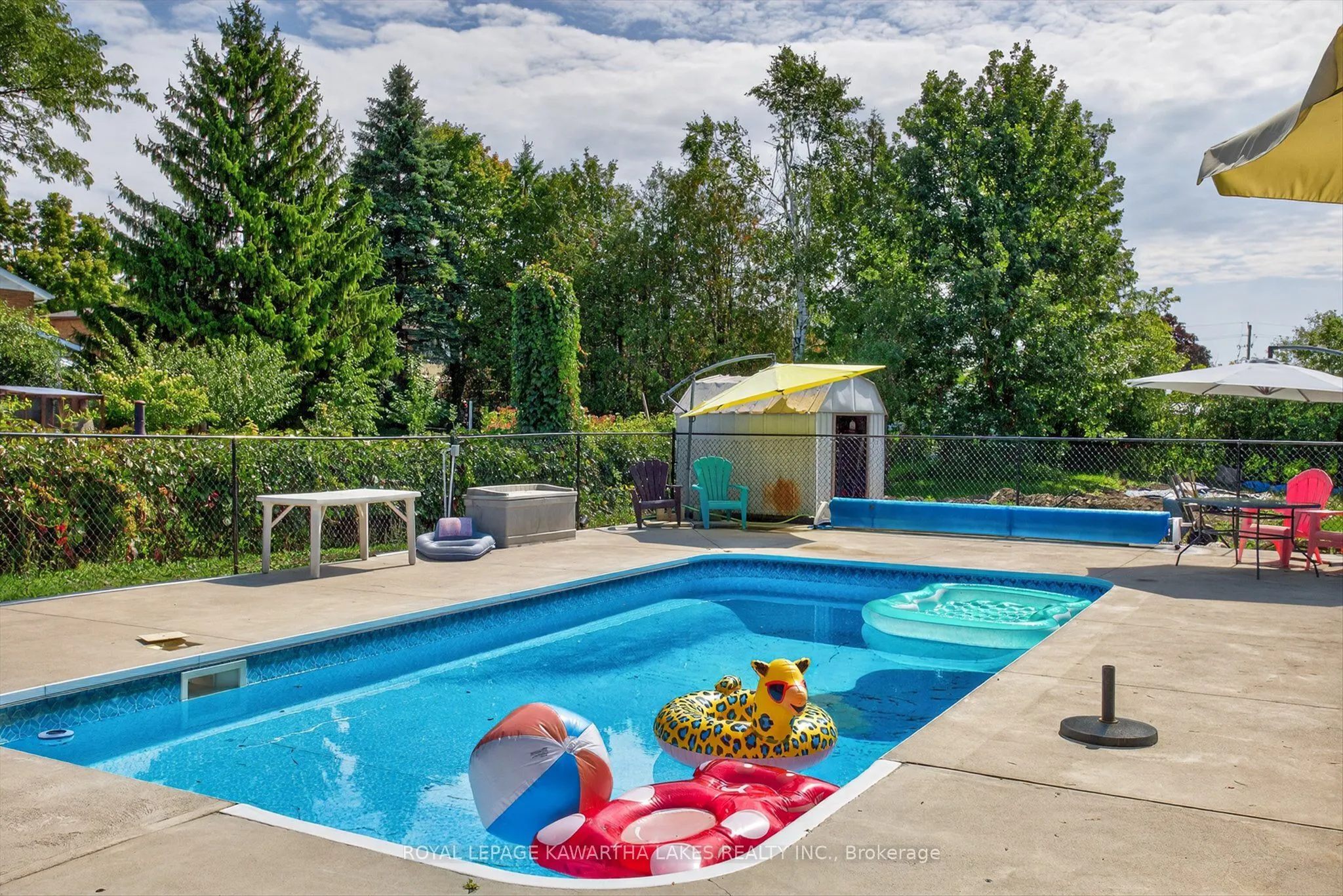 21 Hillside Drive