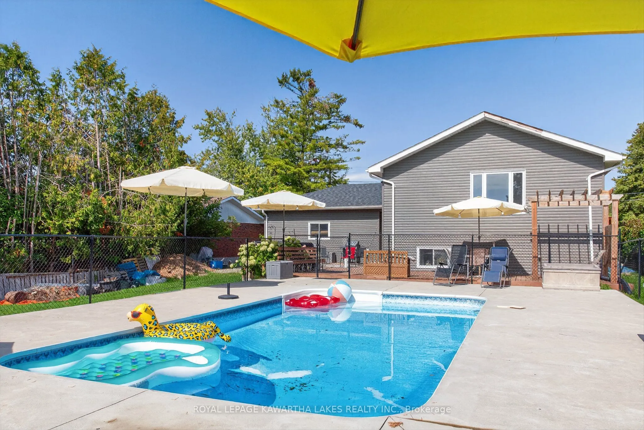 21 Hillside Drive