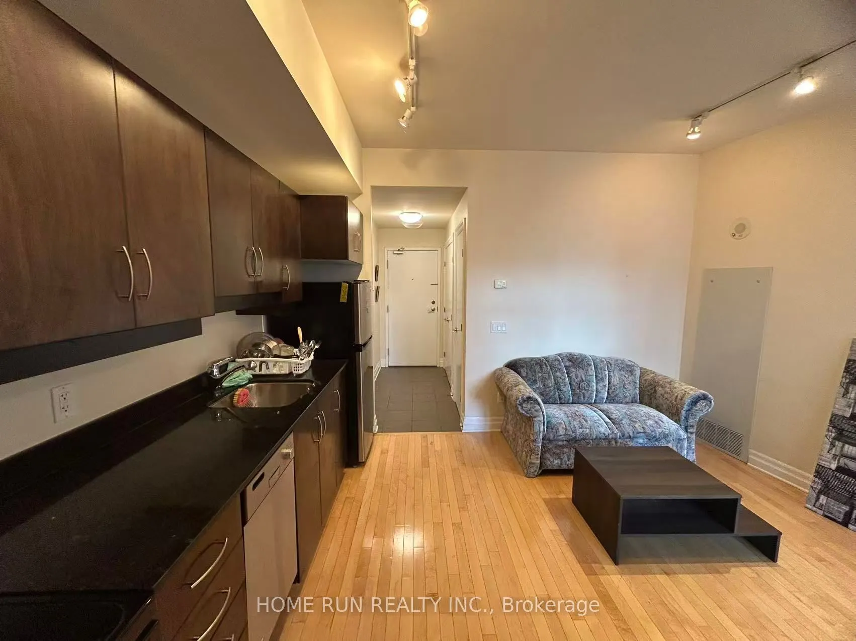 245 Kent Street N, #1007