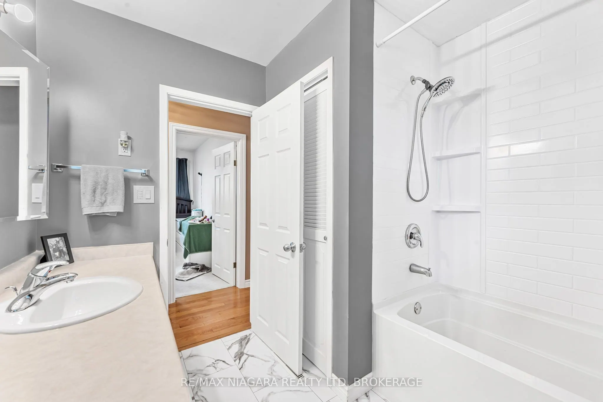 252 Mellanby Avenue