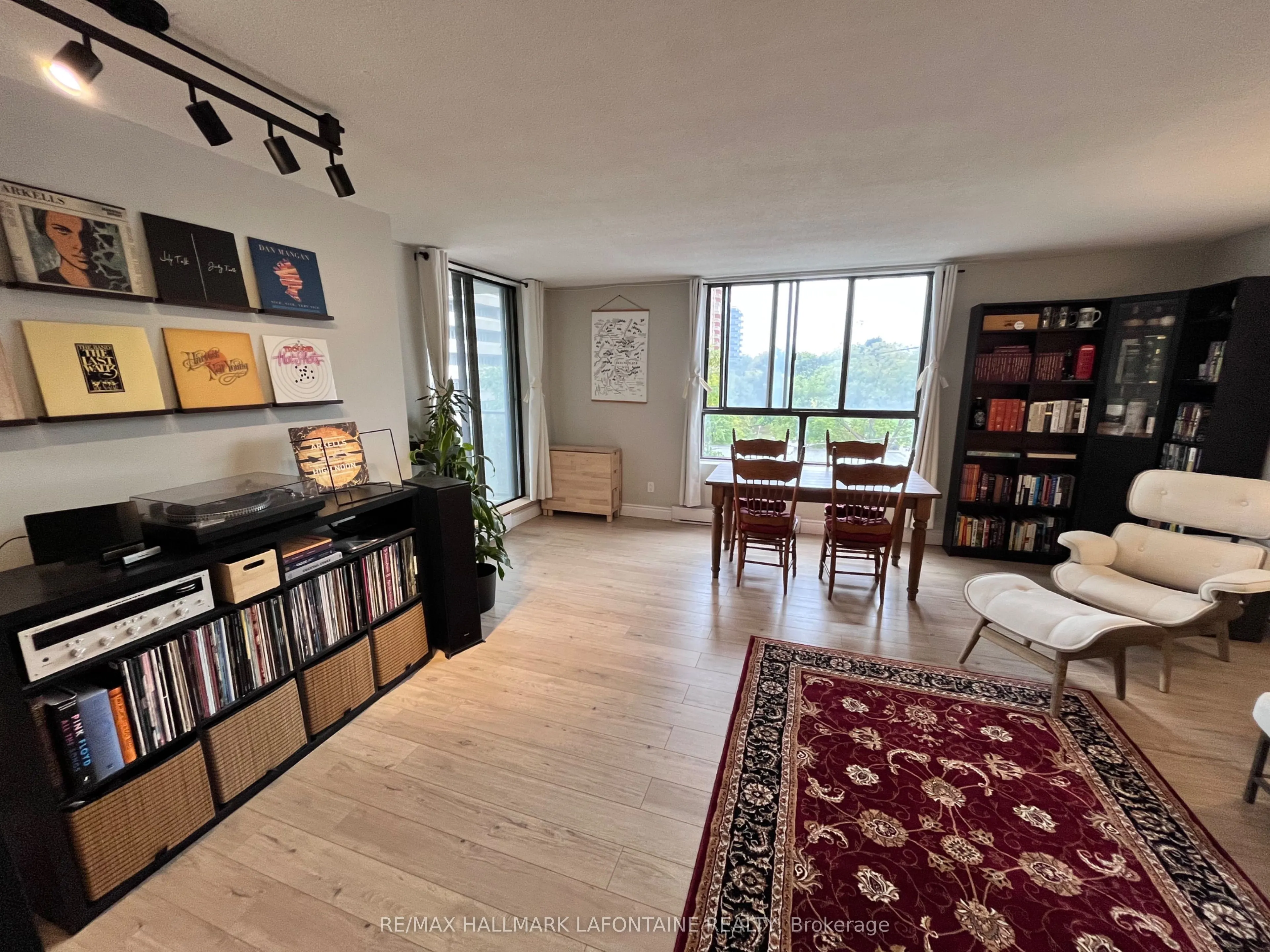 475 Laurier Avenue W, #508