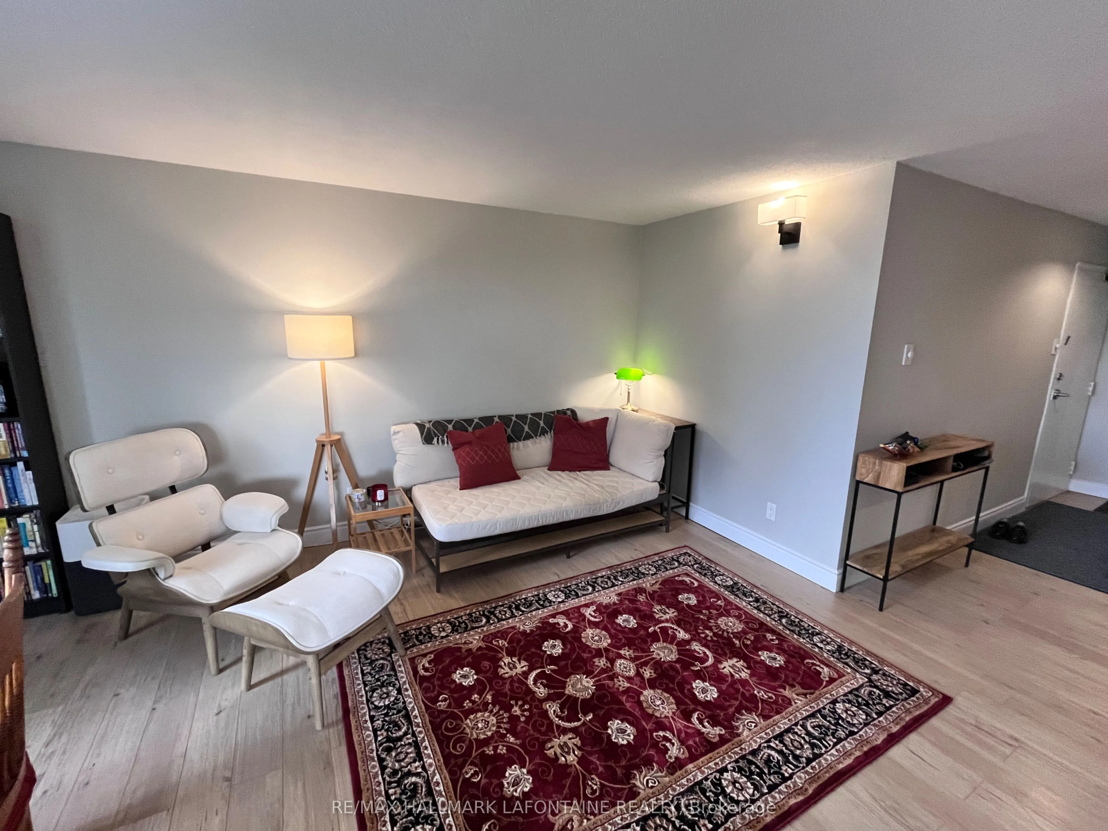 475 Laurier Avenue W, #508