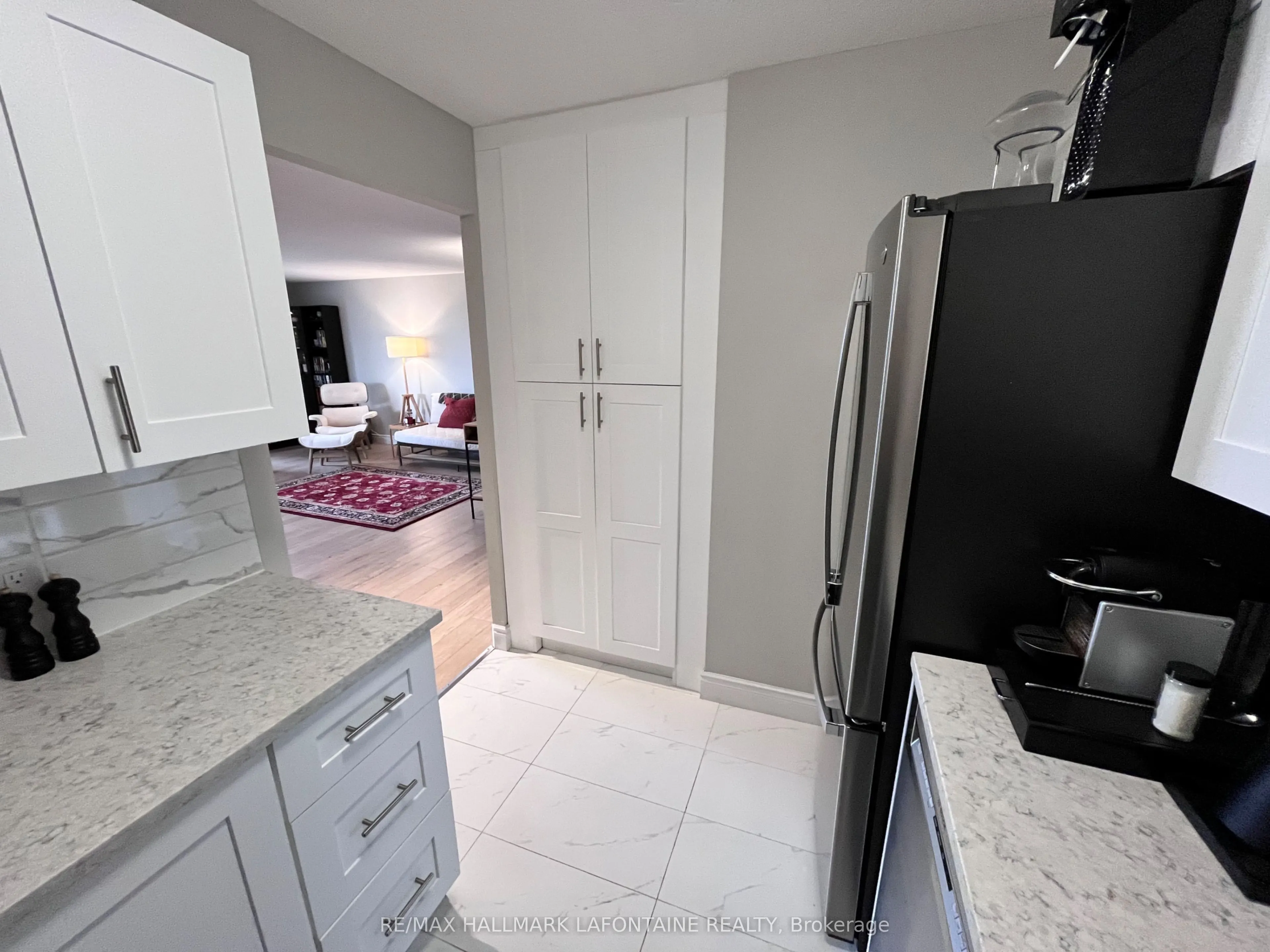 475 Laurier Avenue W, #508