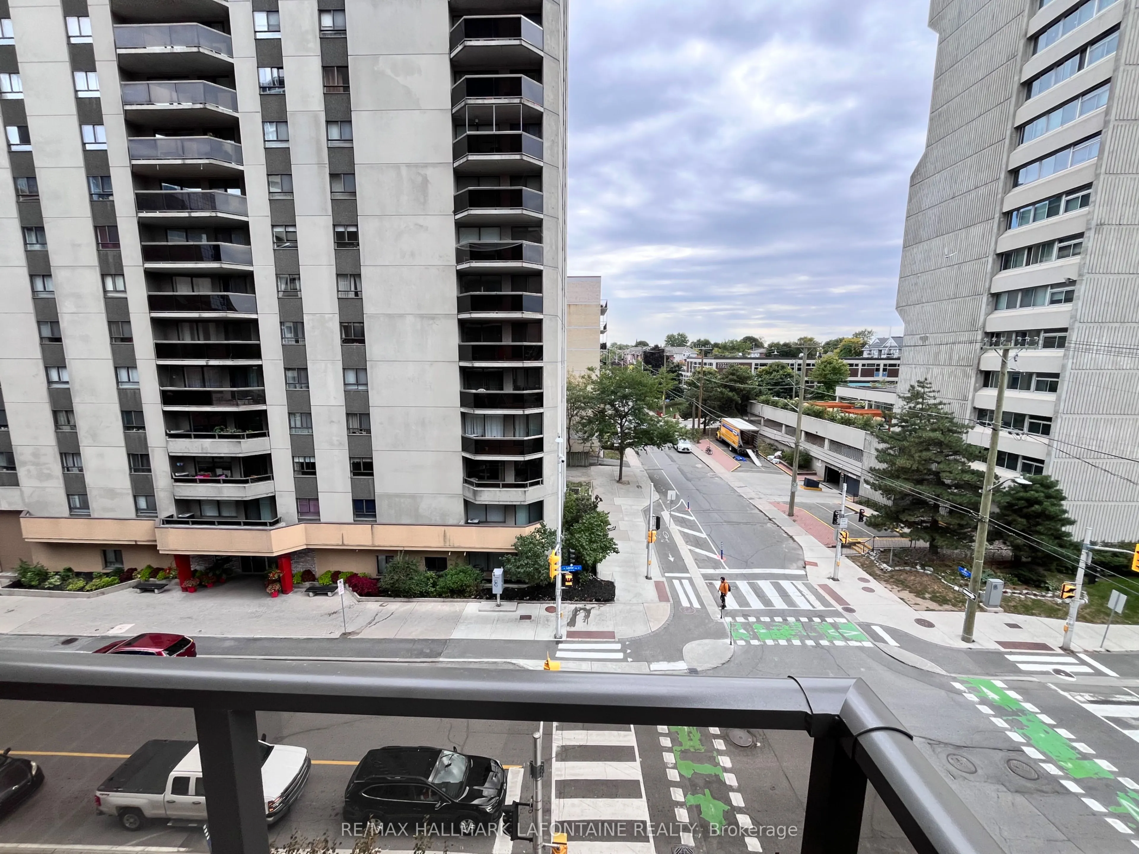475 Laurier Avenue W, #508