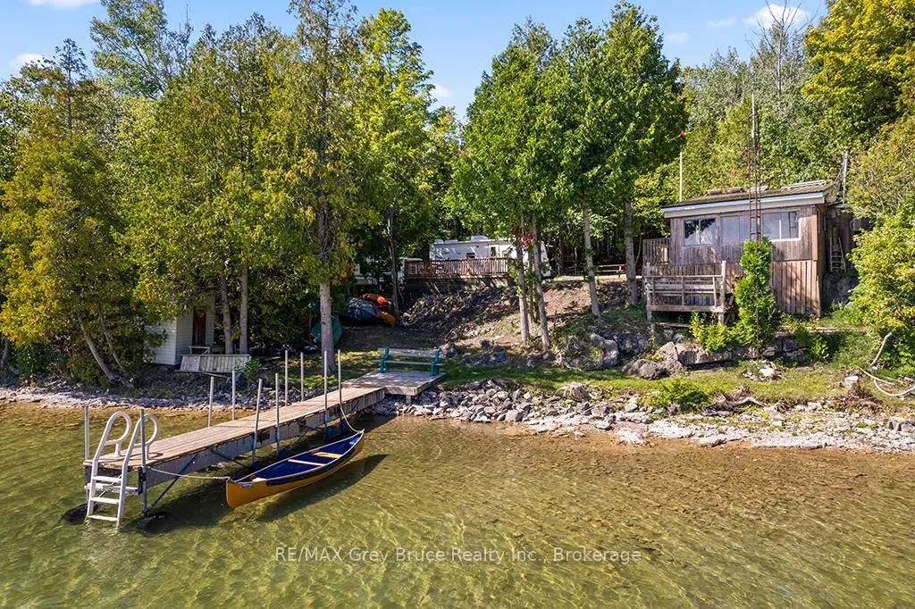 283 Britain Lake Road