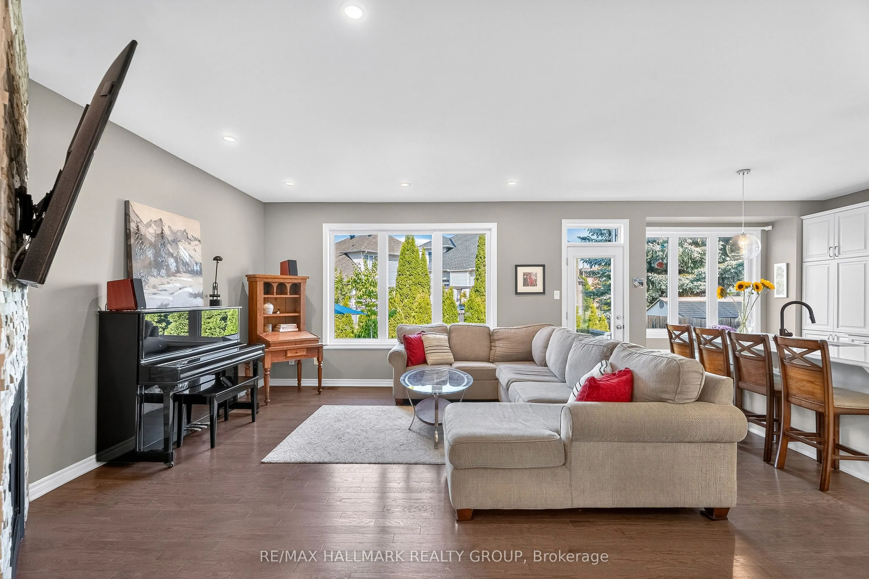 124 Lily Pond Street
