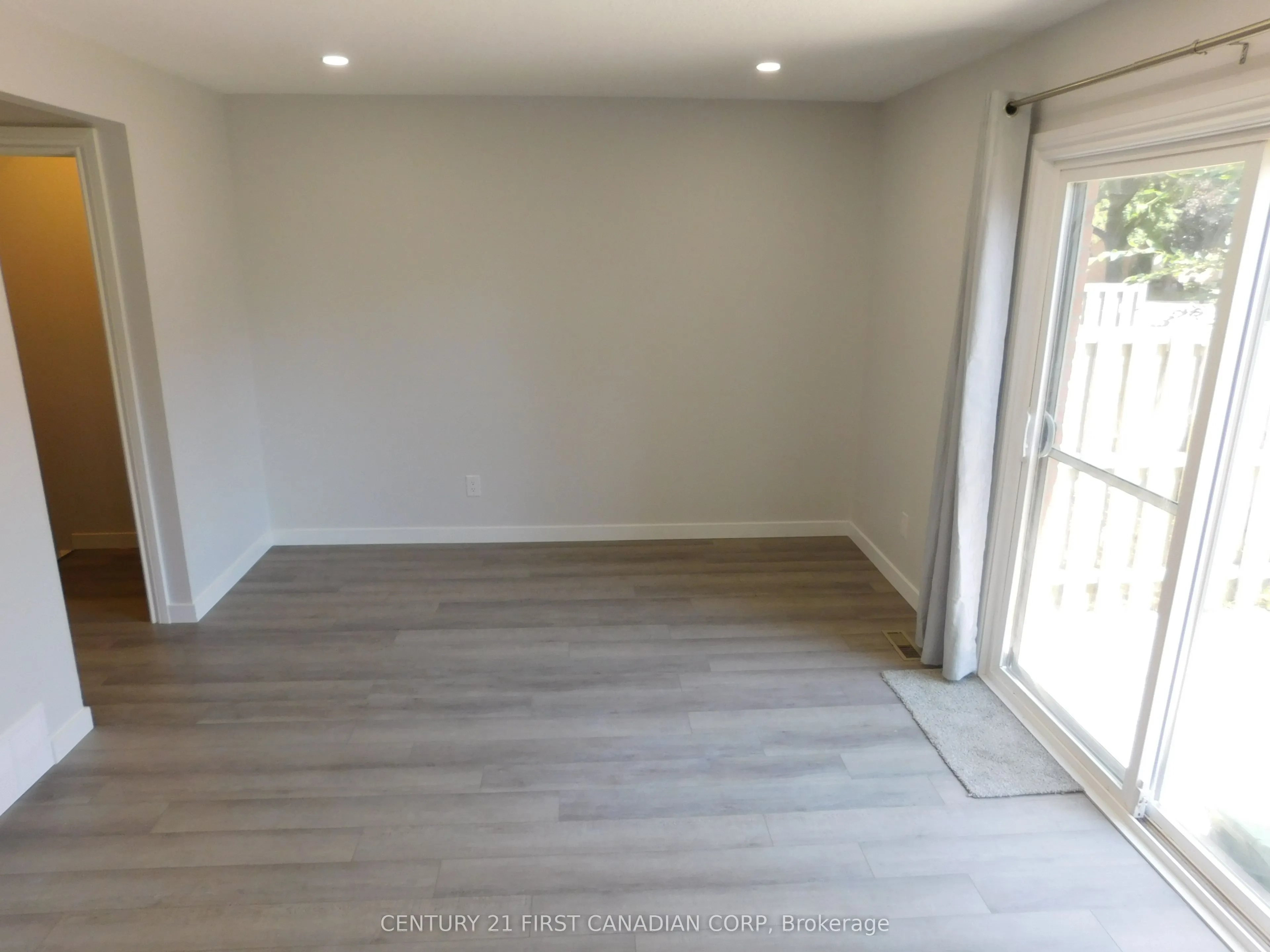 114 Pauline Crescent, #82