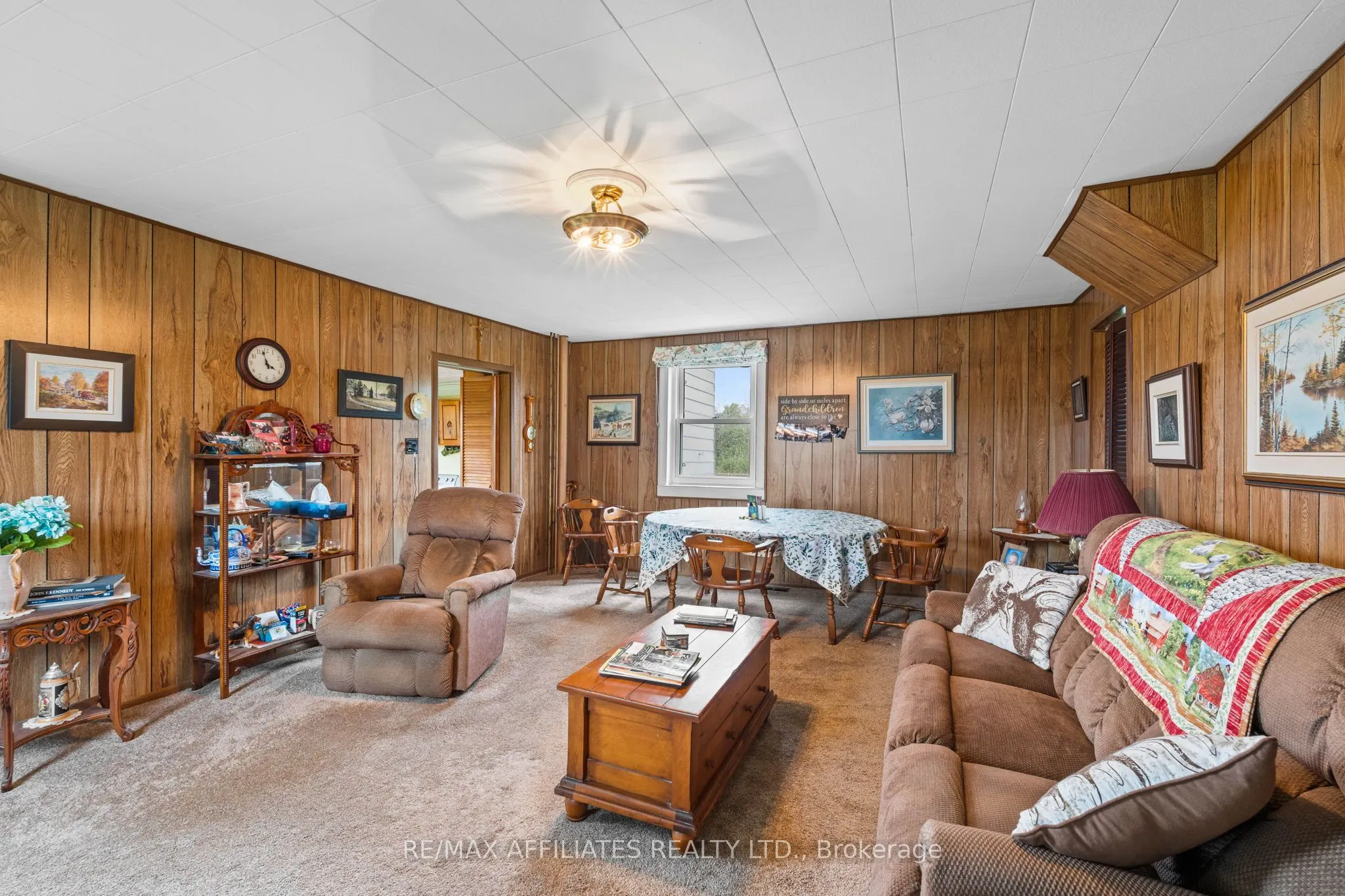 255 COUNTY ROAD 40 Road