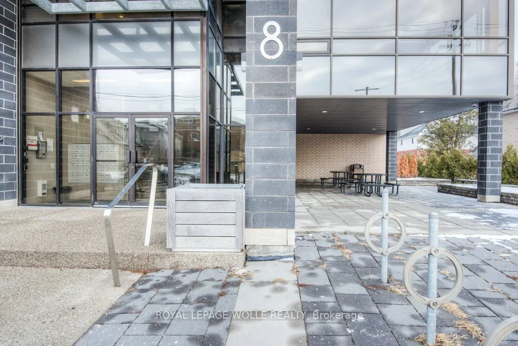 8 Hickory Street W, #304