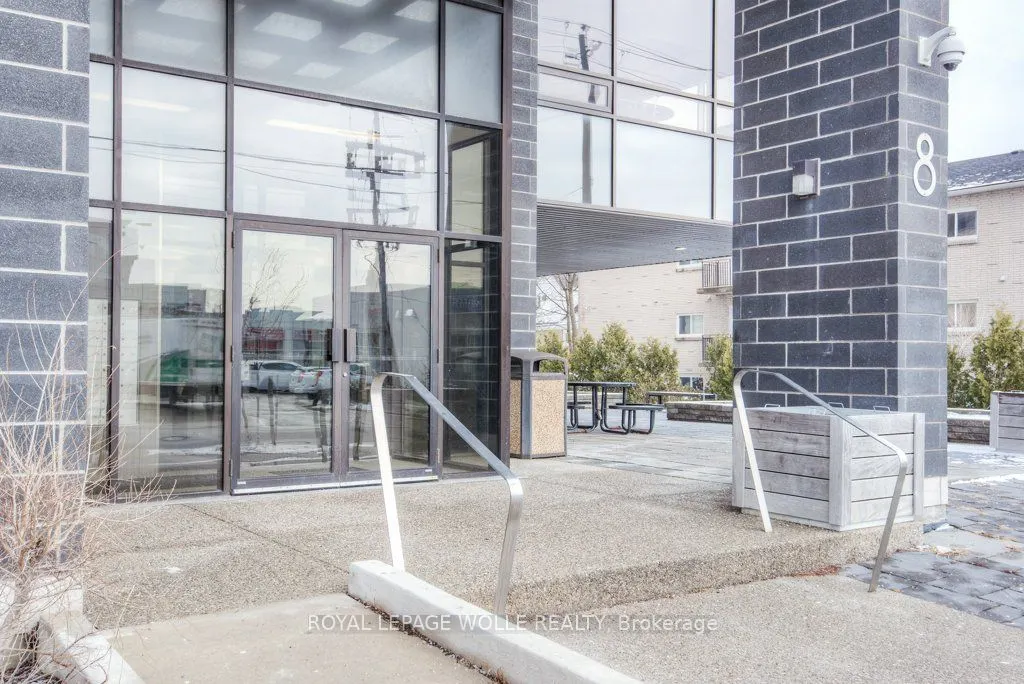 8 Hickory Street W, #304