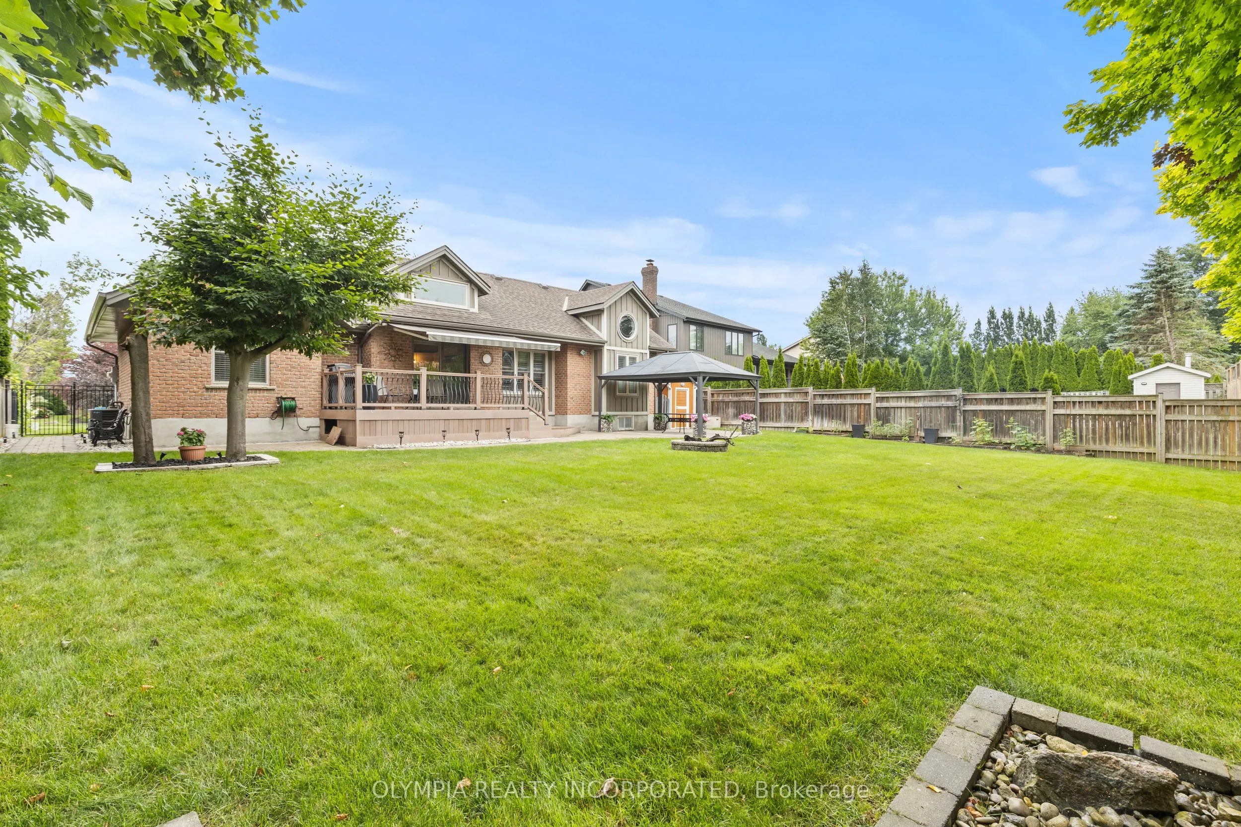 8198 Mount Olive Crescent