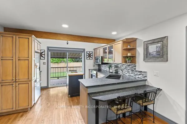 8198 Mount Olive Crescent