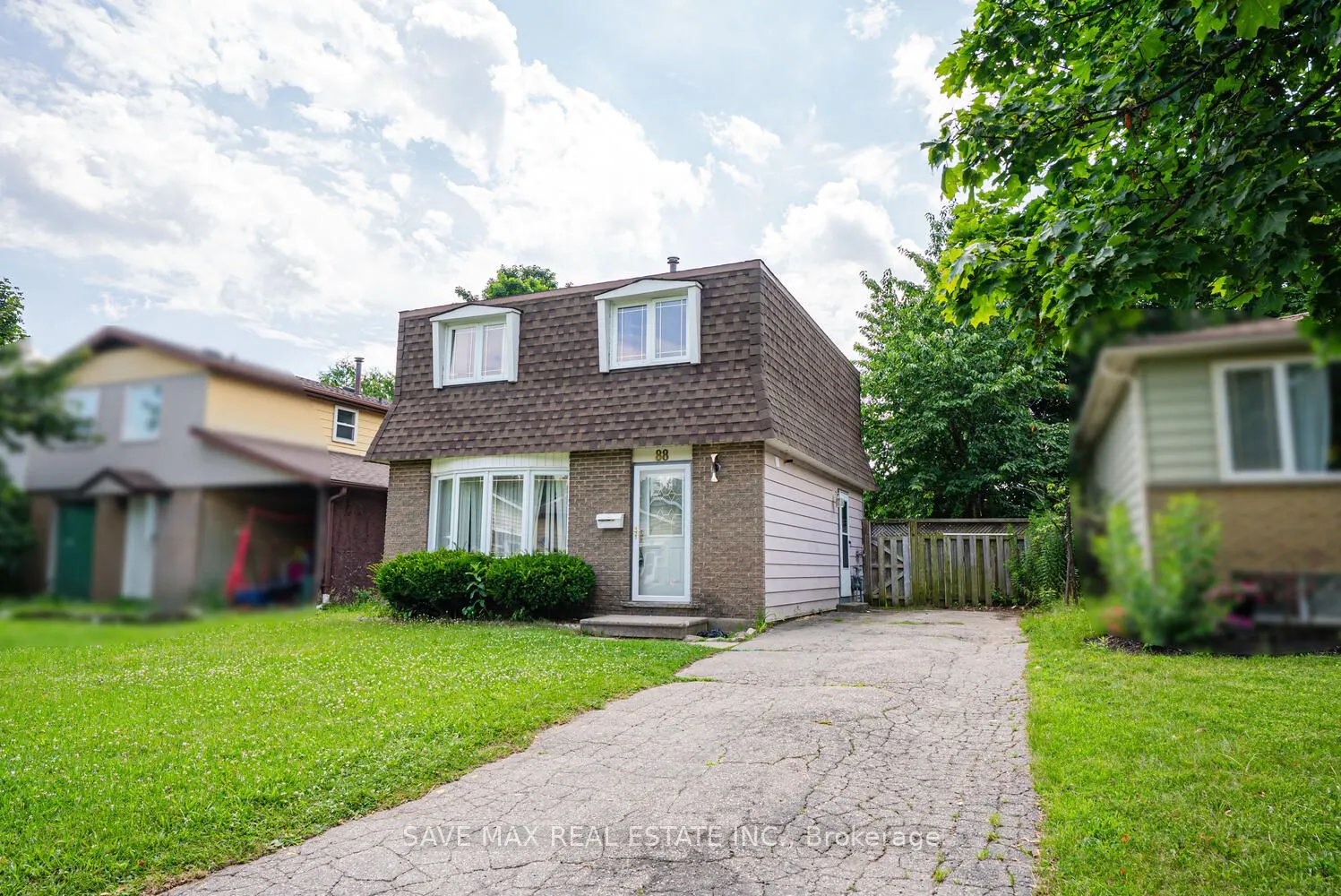88 Harcourt Crescent