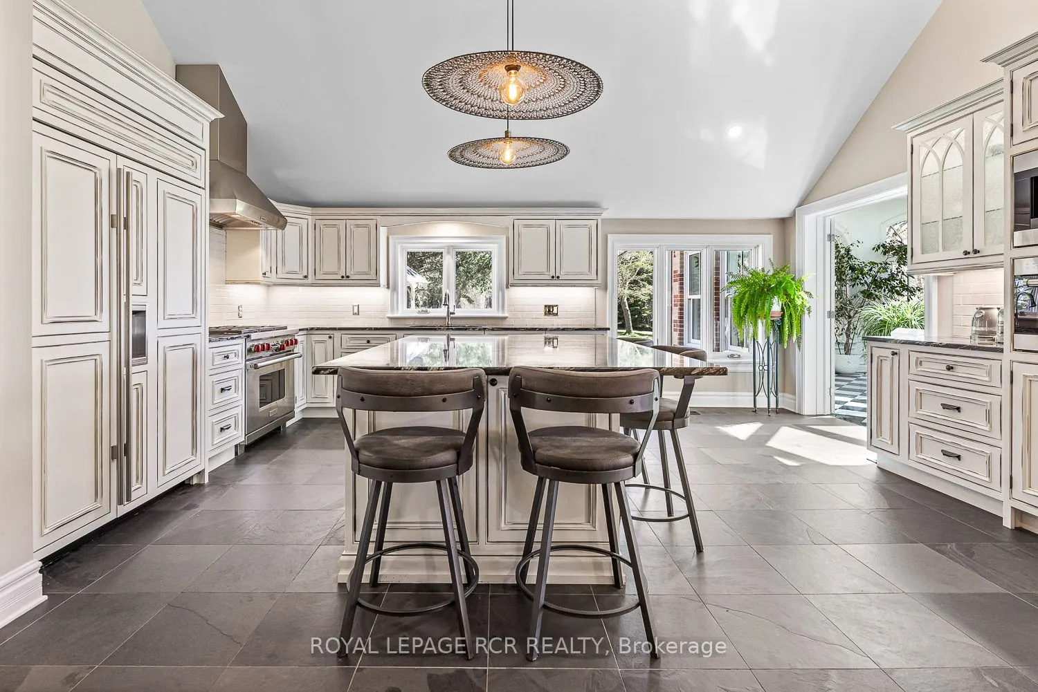 282398 County Rd 10
