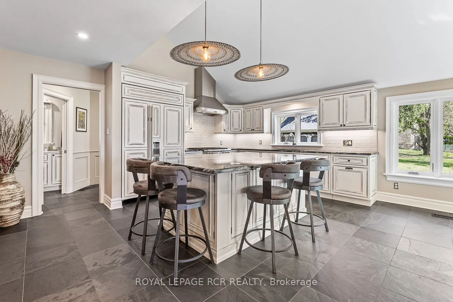 282398 County Rd 10