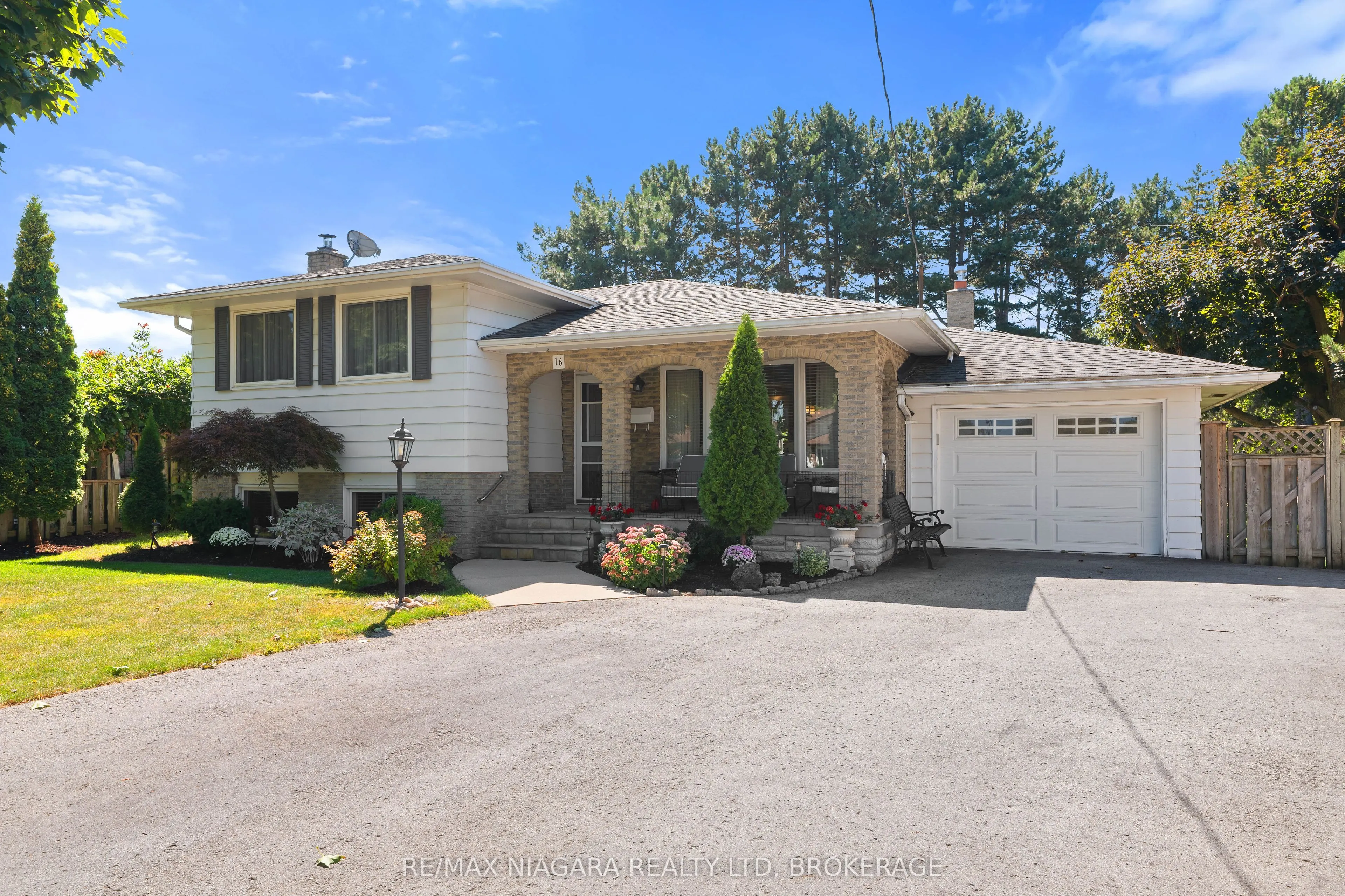 16 Centennial Drive