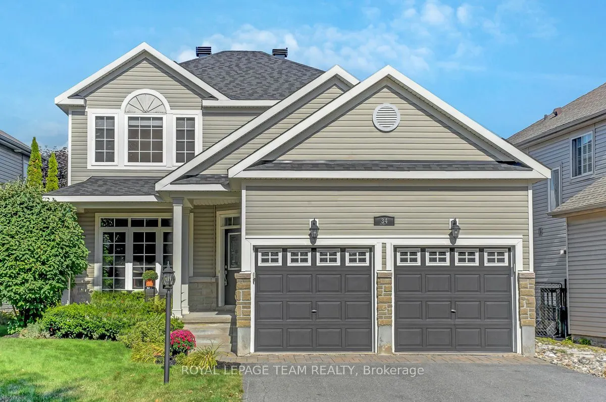 34 Calderwood Way