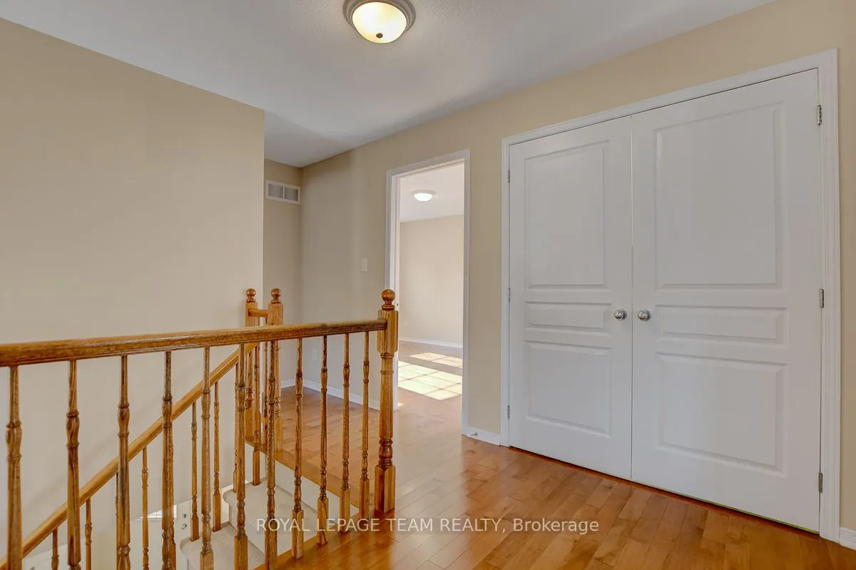 34 Calderwood Way