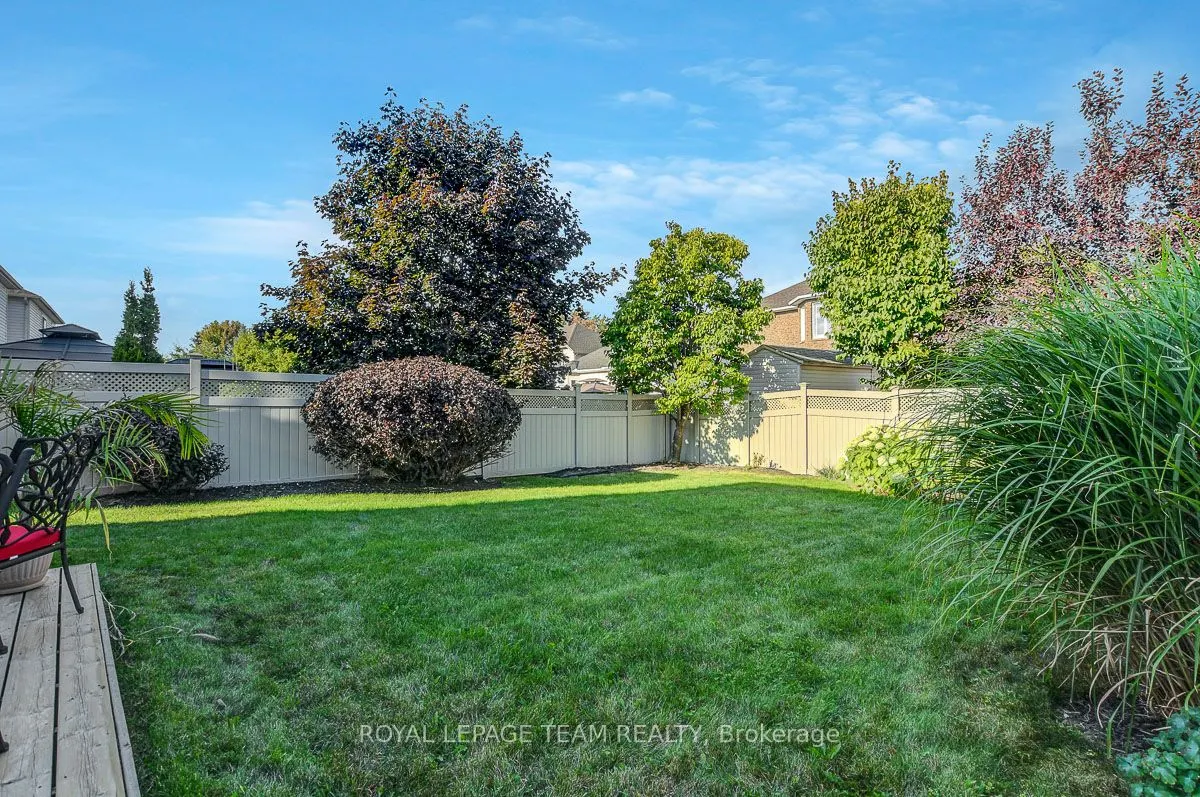 34 Calderwood Way