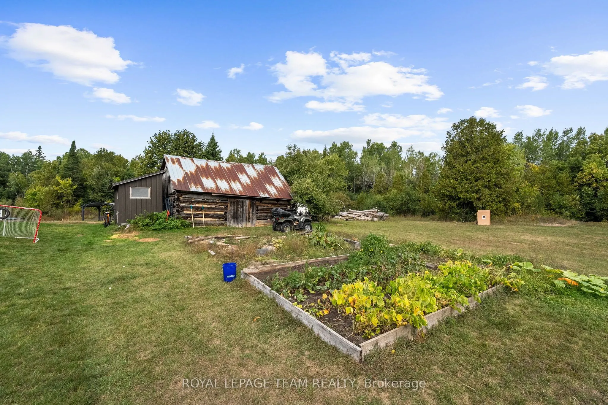 450 Davis Side Road