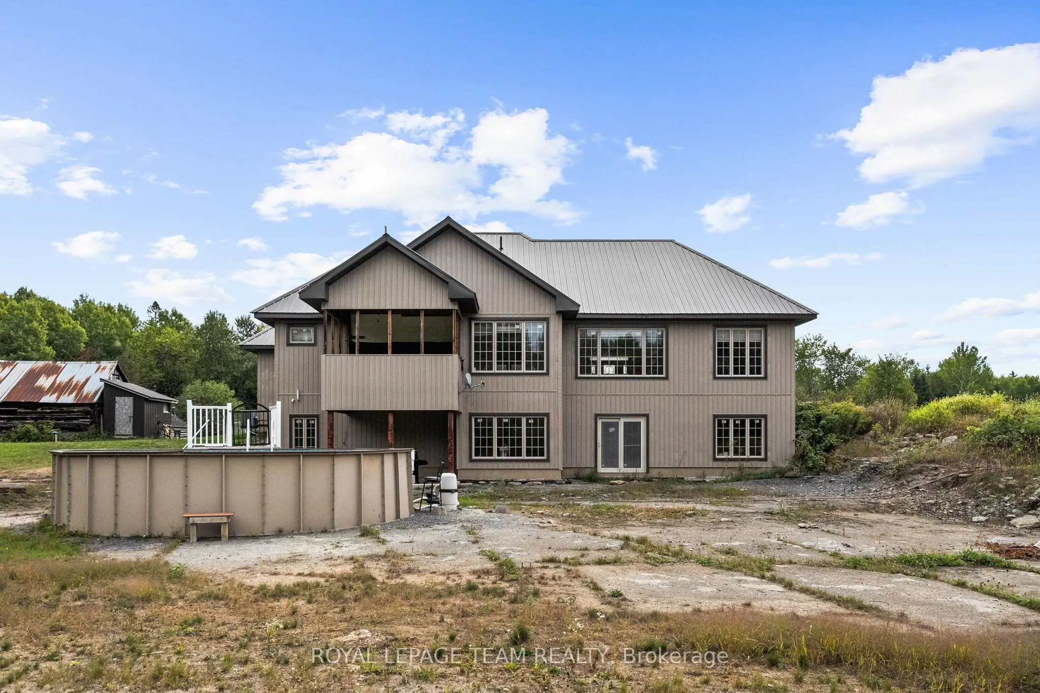 450 Davis Side Road