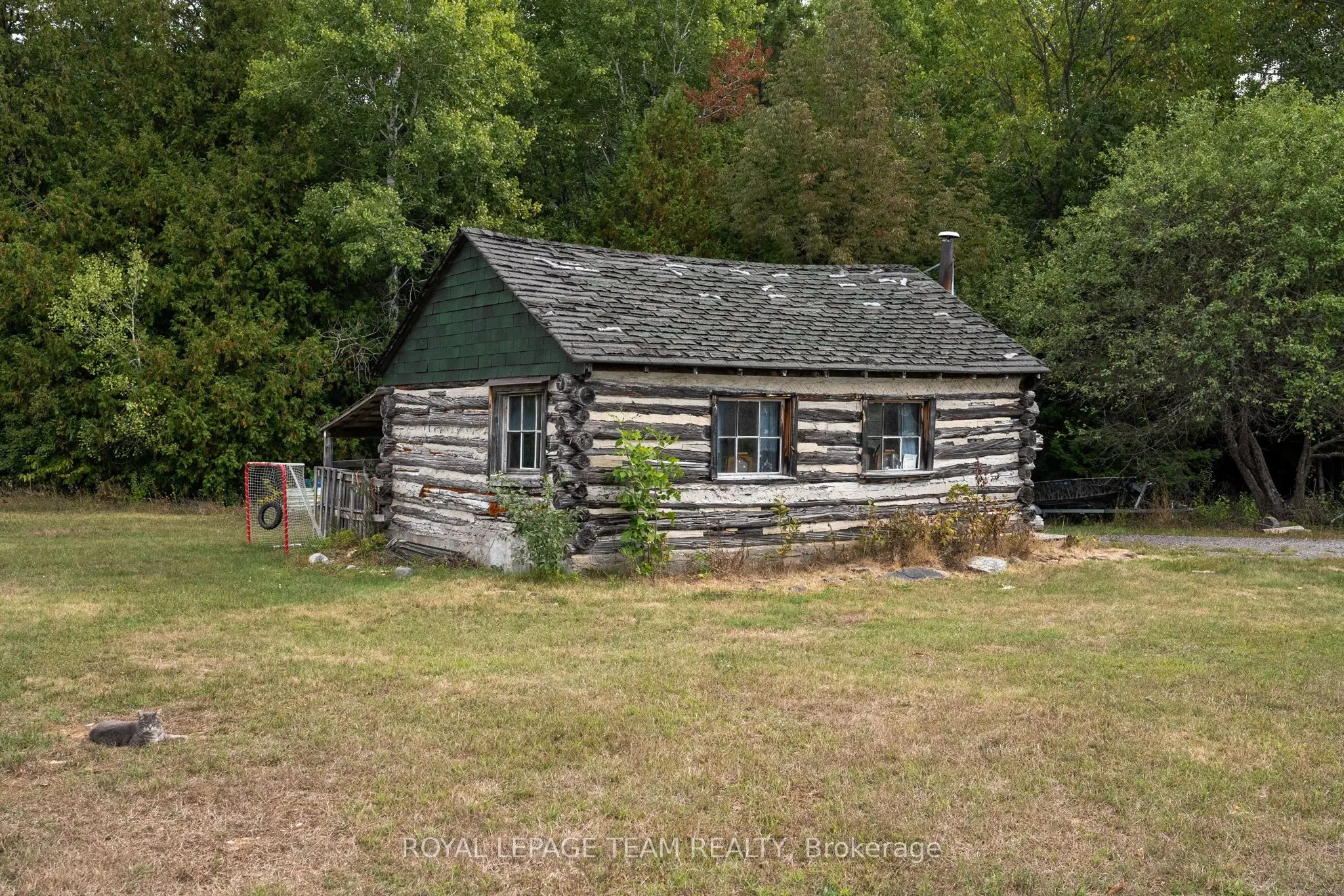 450 Davis Side Road