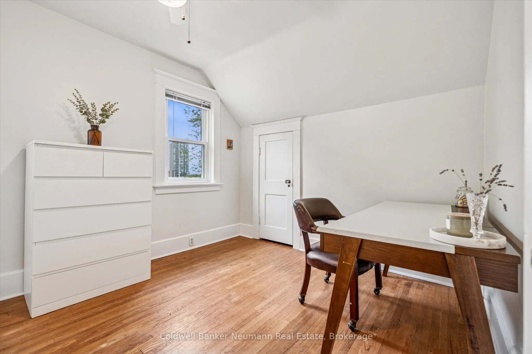 39 Agnes Street