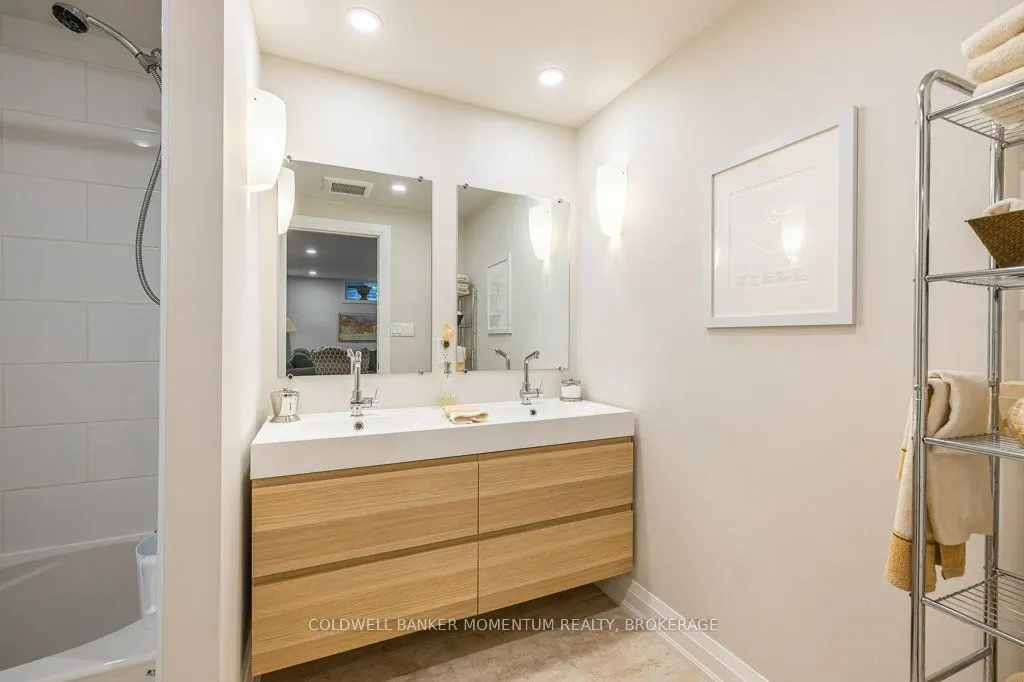 141 Welland Vale Road, #21