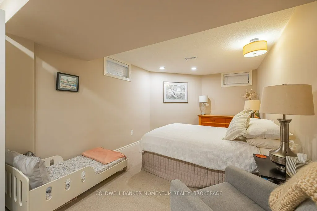 141 Welland Vale Road, #21