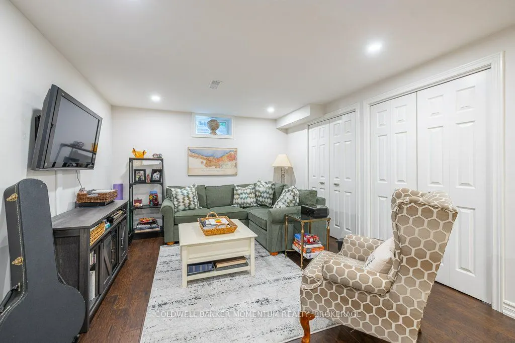 141 Welland Vale Road, #21