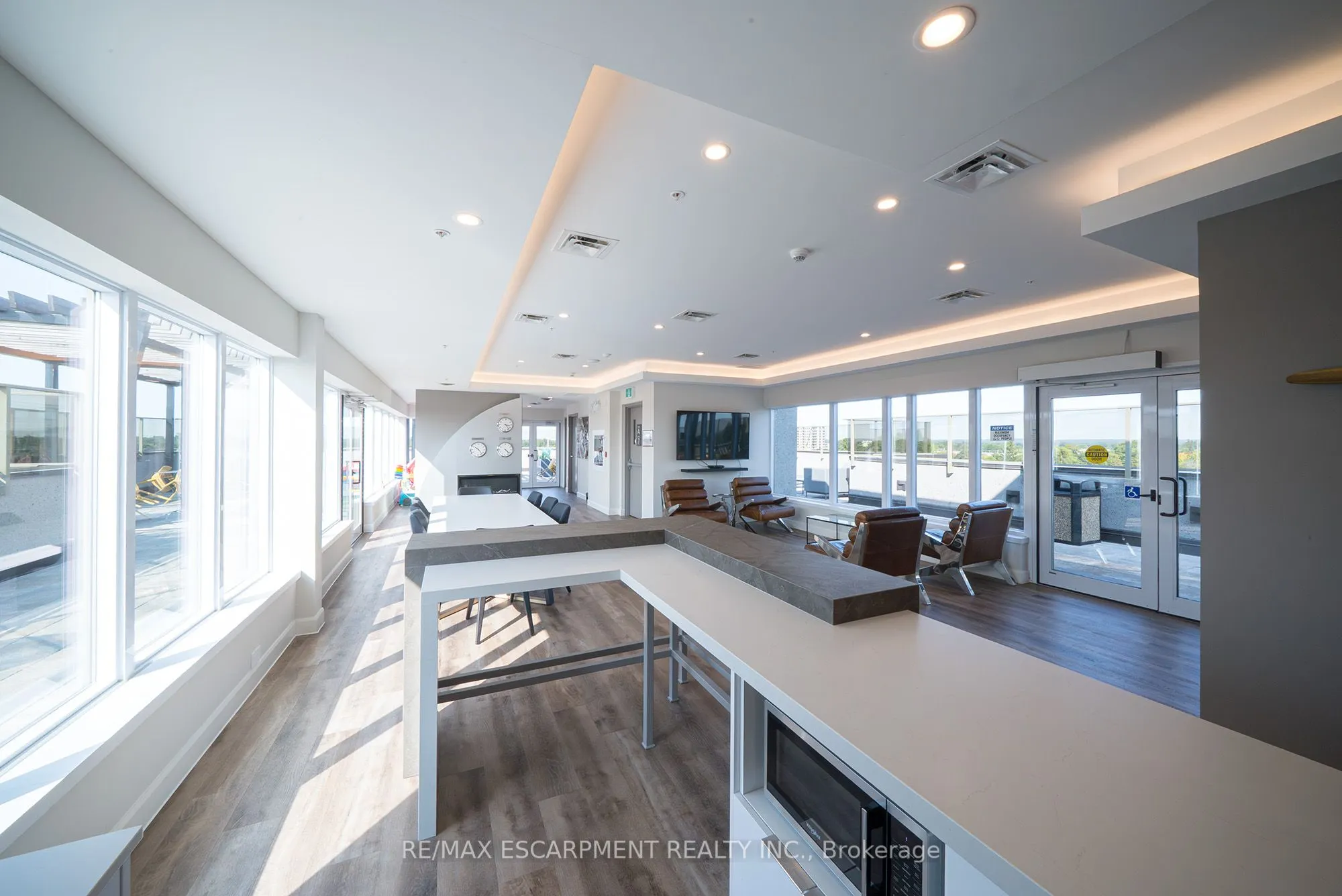 34 Norman Street, #502