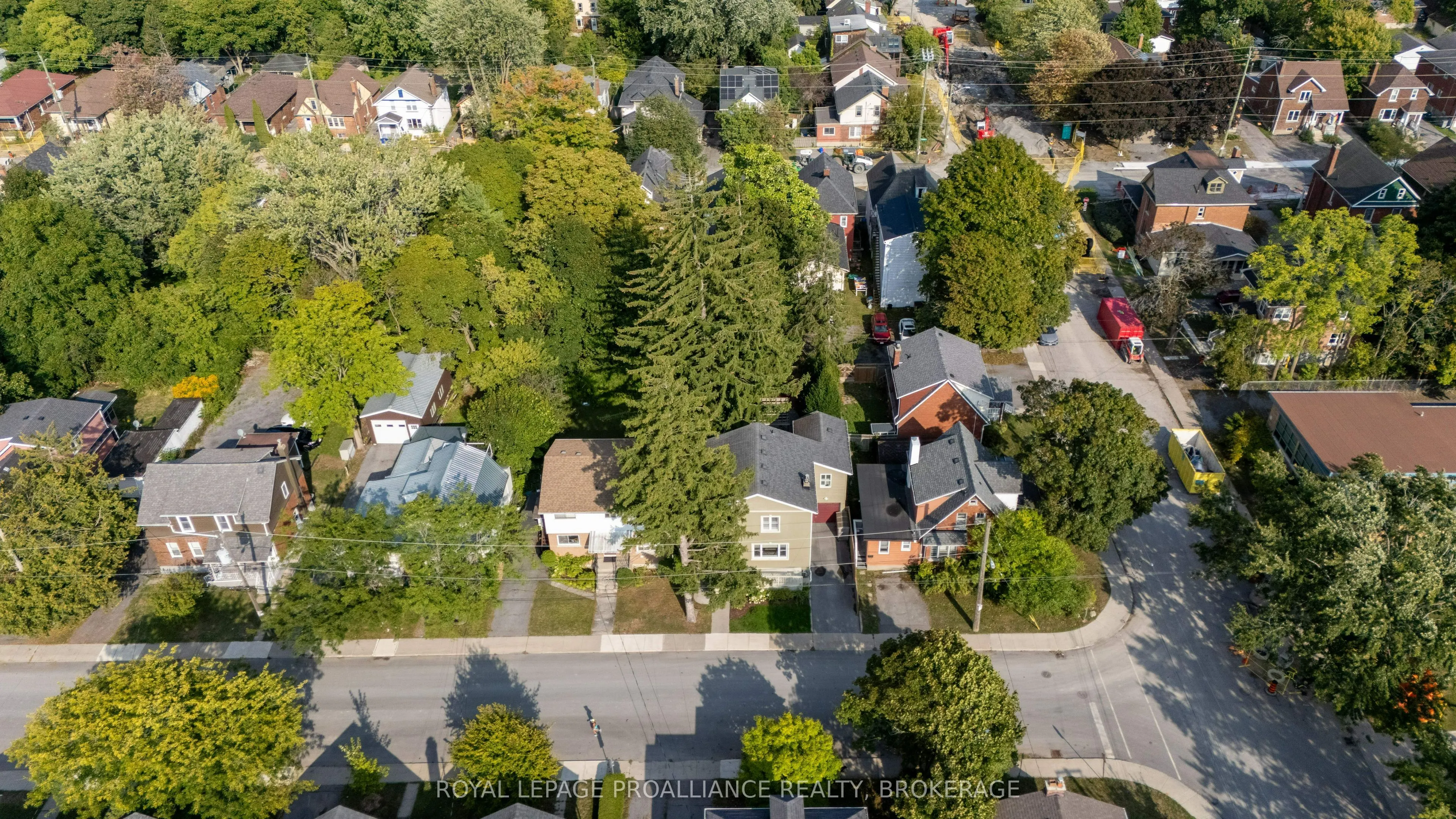 7 Toronto Street