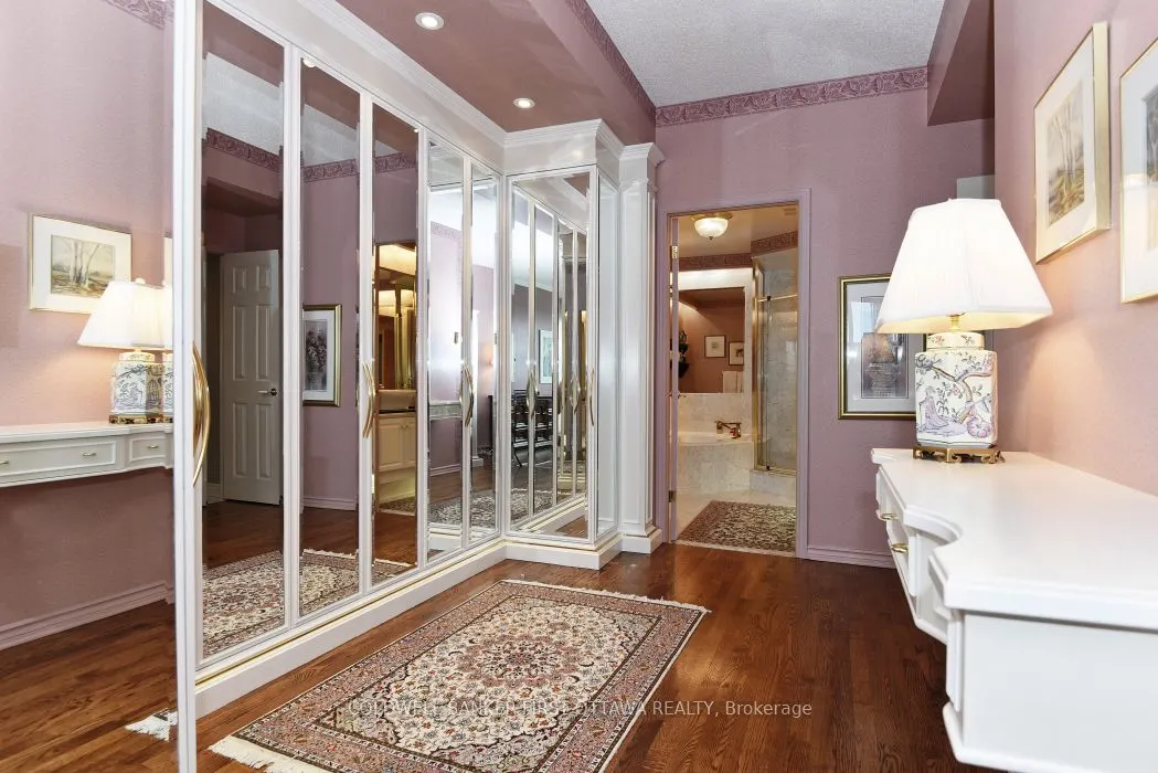 1480 Riverside Drive